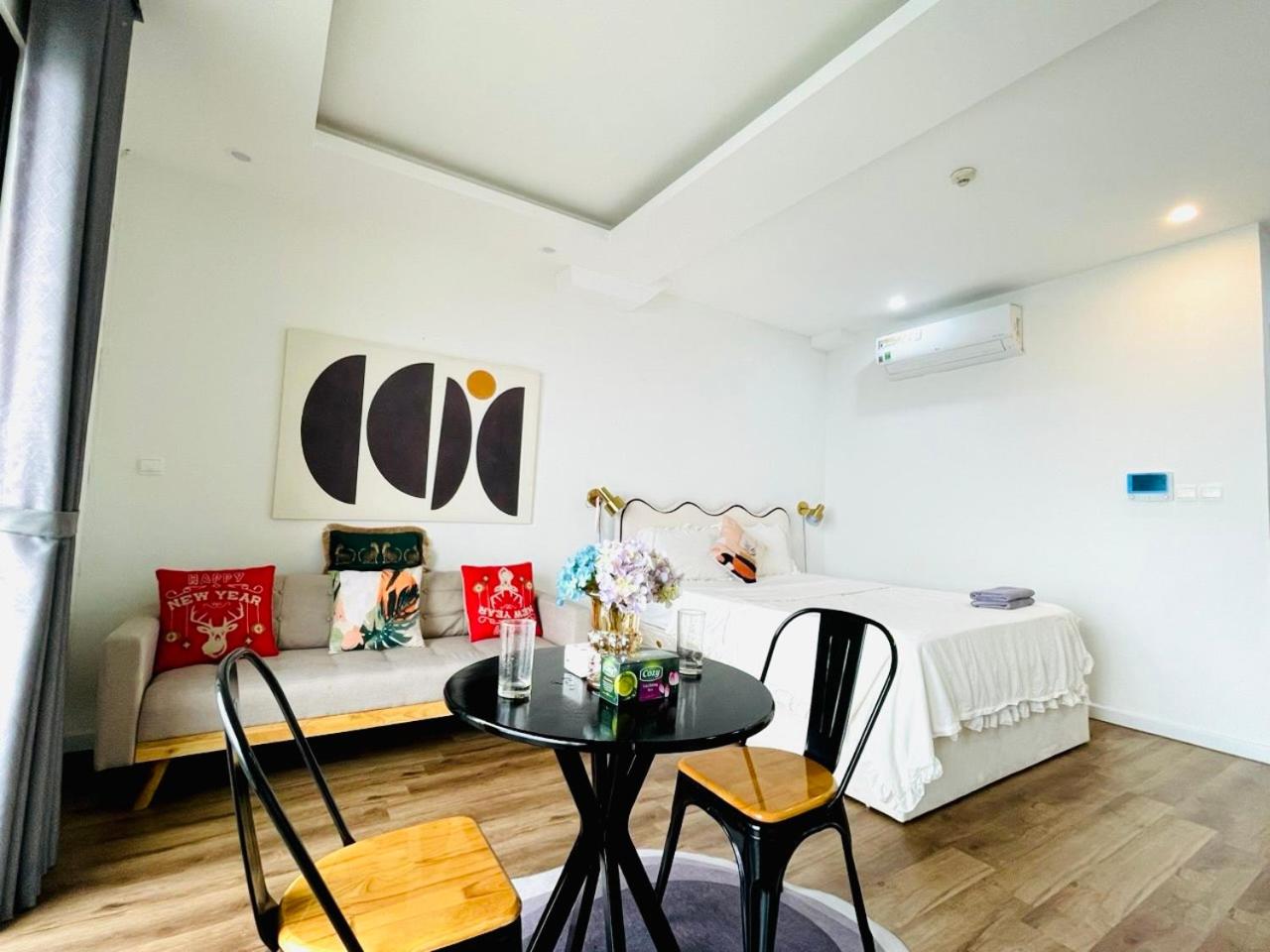 Luna's House - Vinhomes D'Capitale - Studio Apt