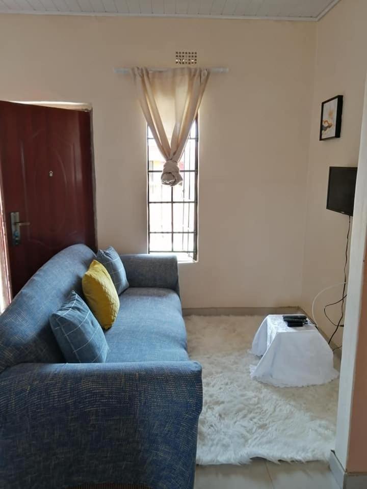 Lormasol Mews Guesthouse