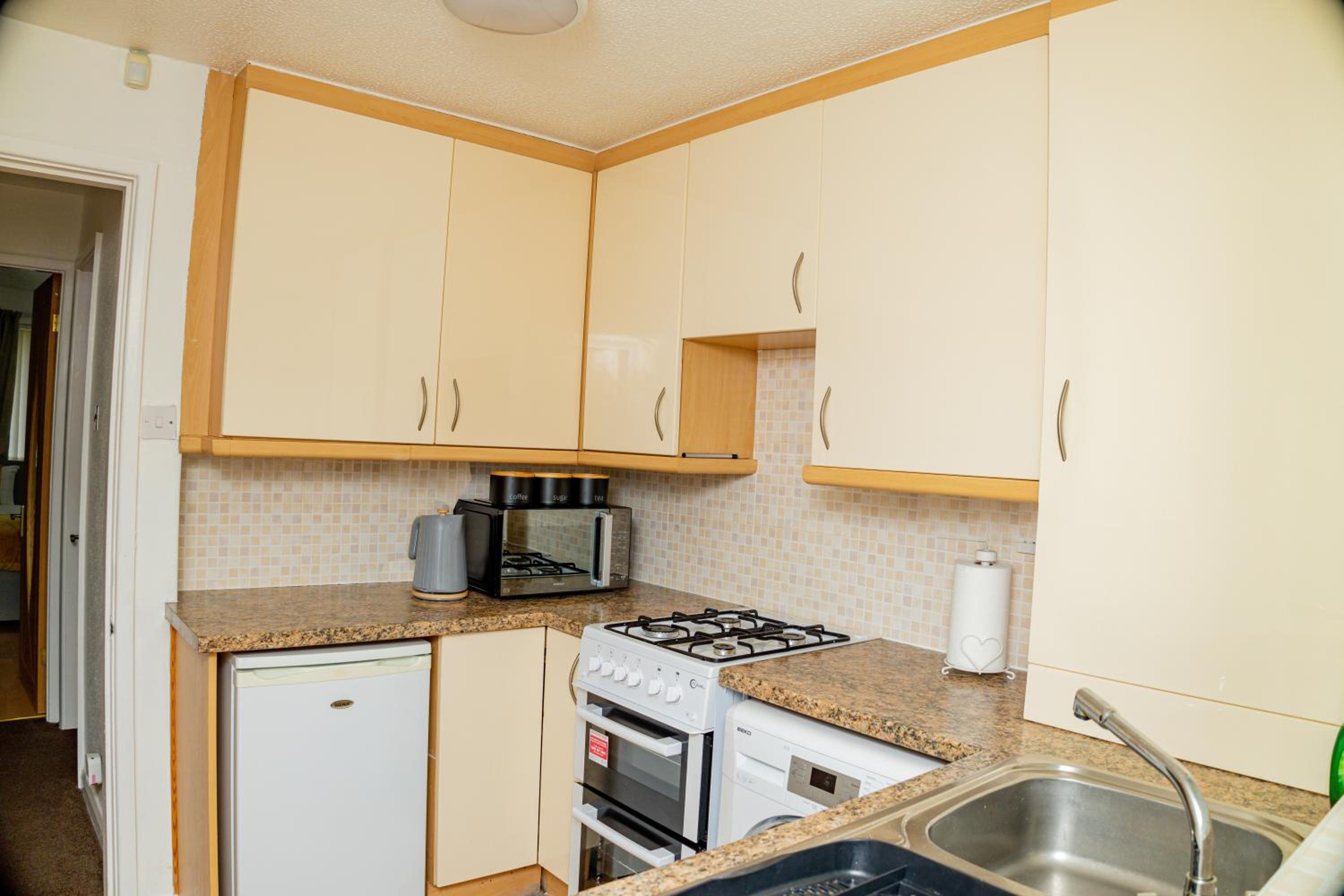 Charming 2-Bedroom in MANCHESTER