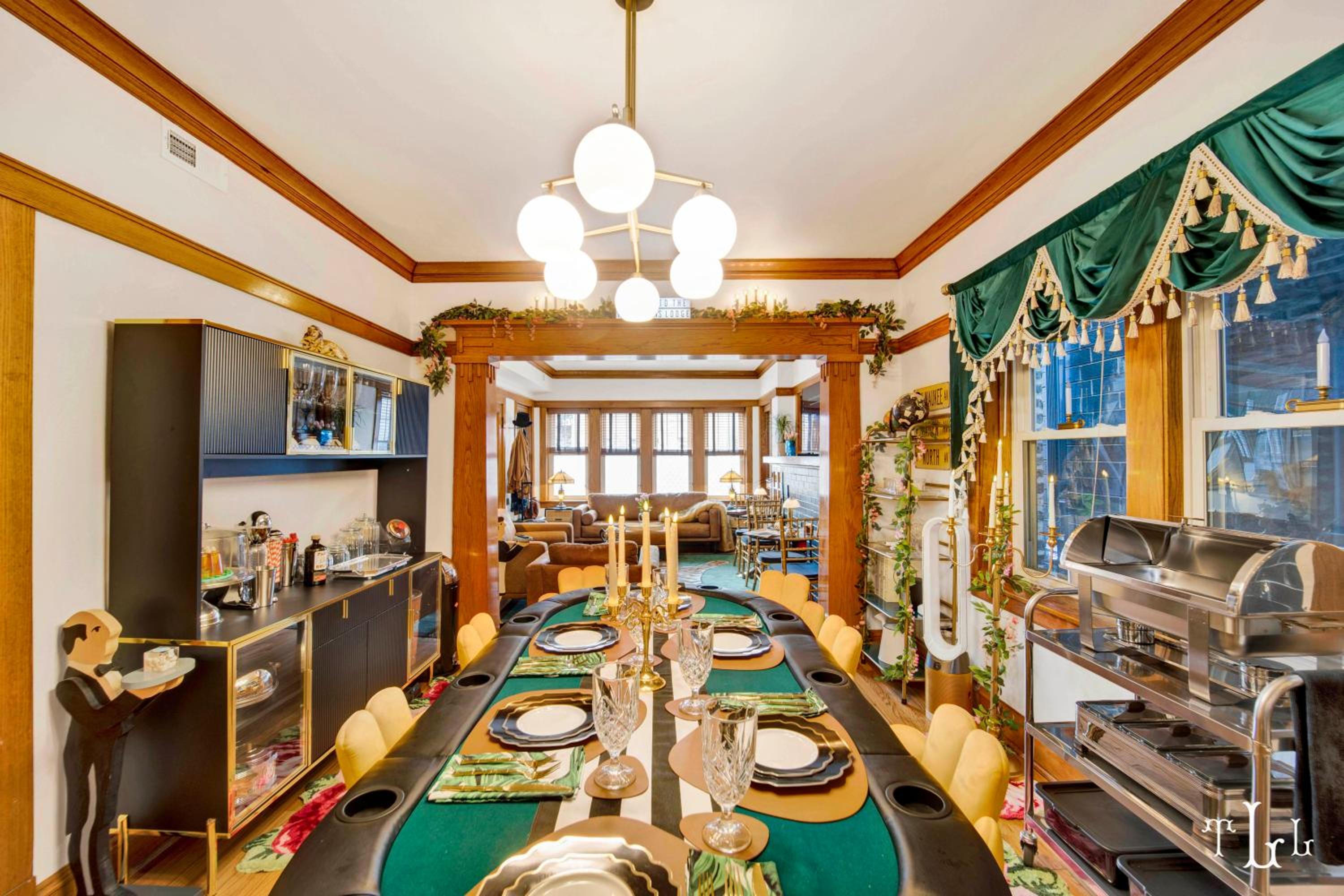 dining