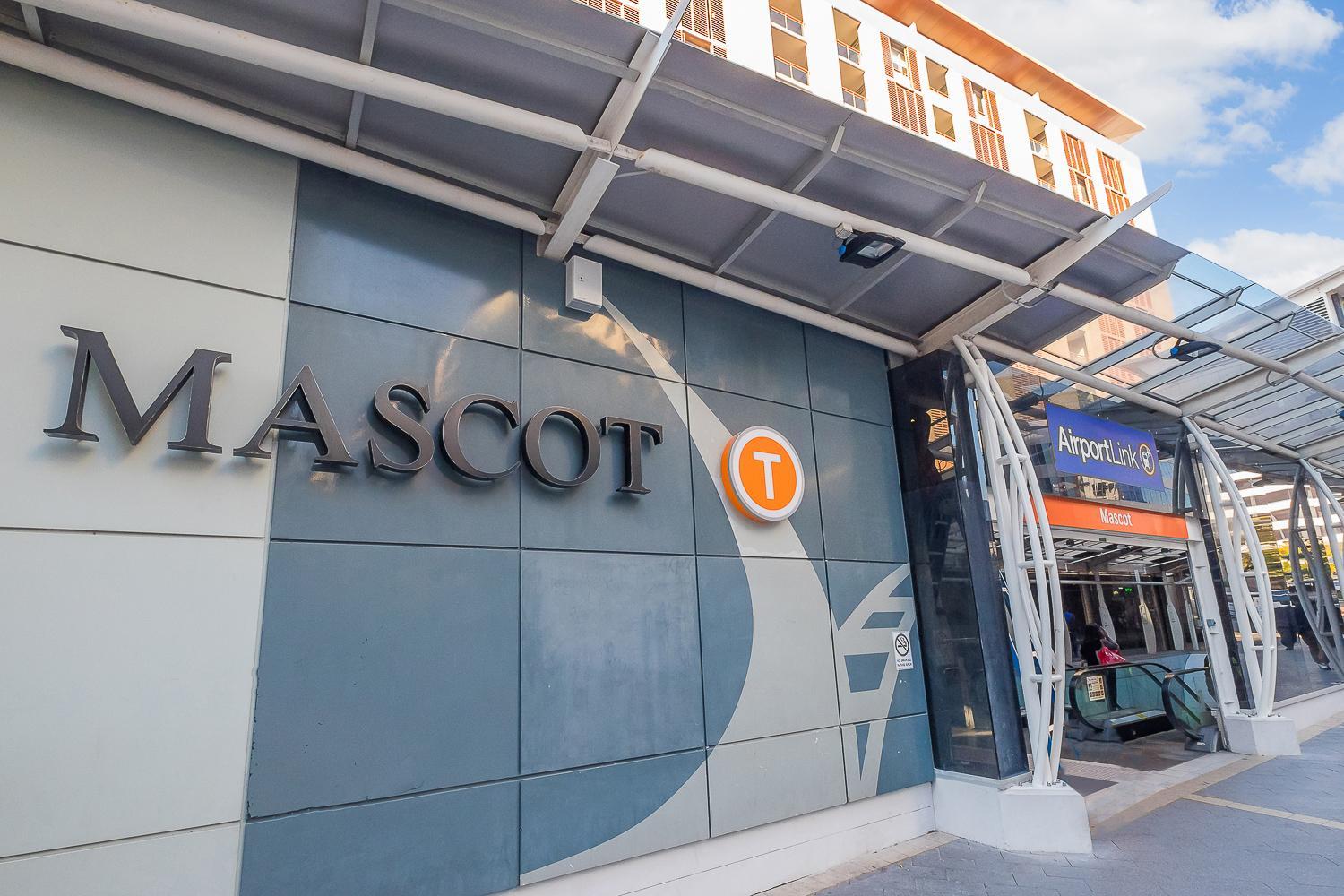 KozyGuru | Mascot | 2 Bed APT + Free Parking
