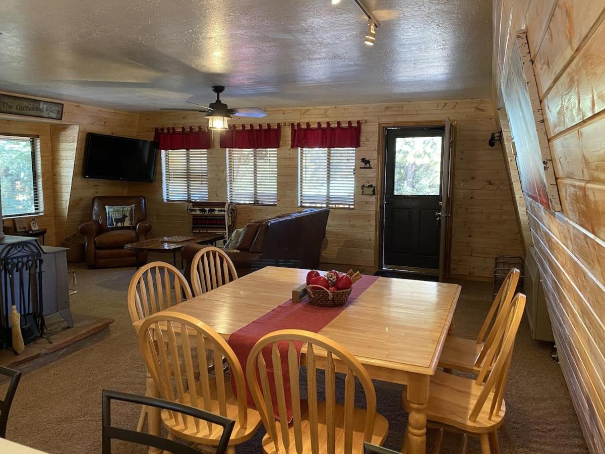 Cozy Cabin