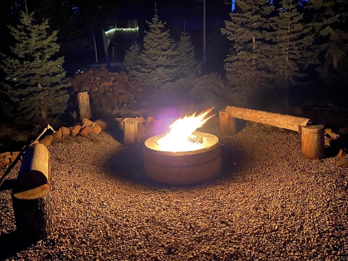 Cozy Cabin