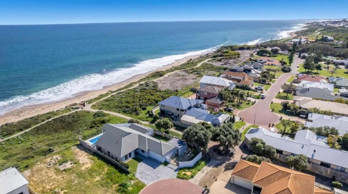 Beachfront Bliss - Private Pool and Beach Access