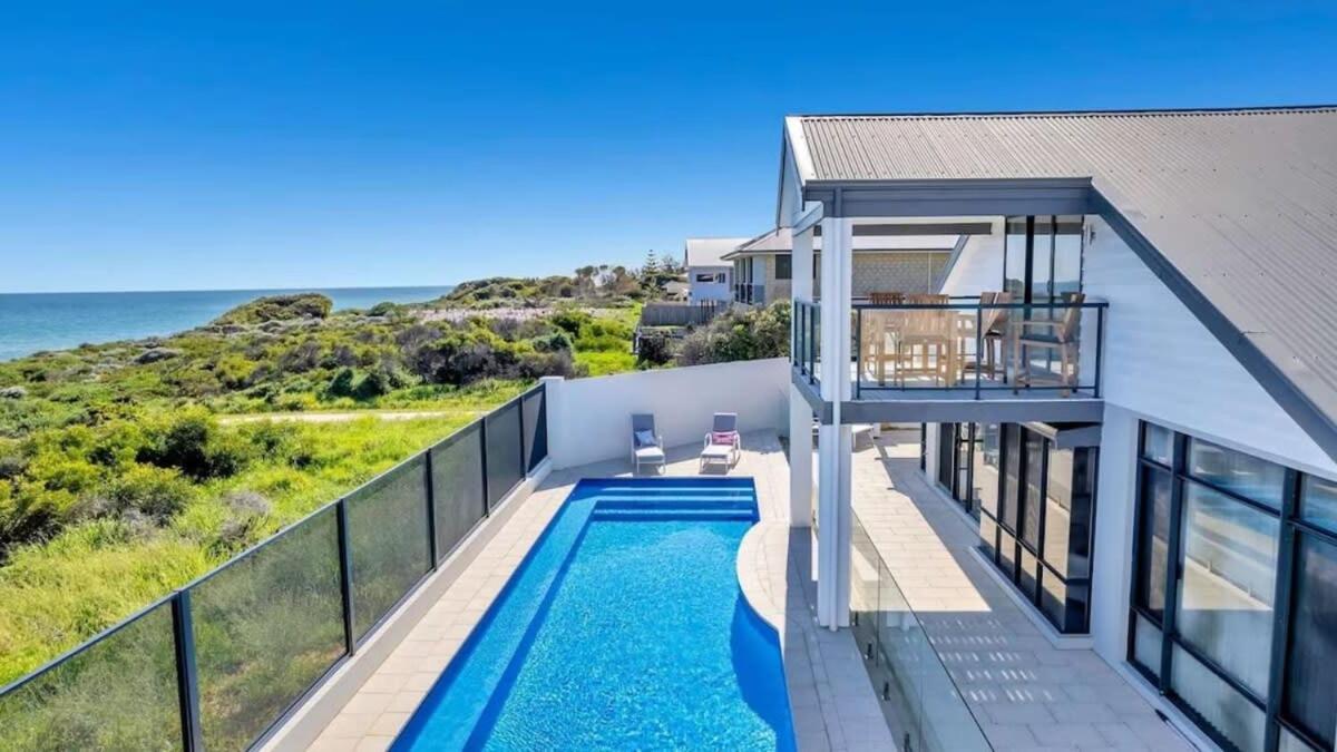 Beachfront Bliss - Private Pool and Beach Access