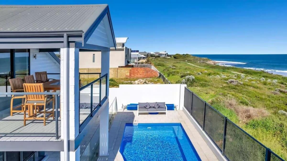 Beachfront Bliss - Private Pool and Beach Access
