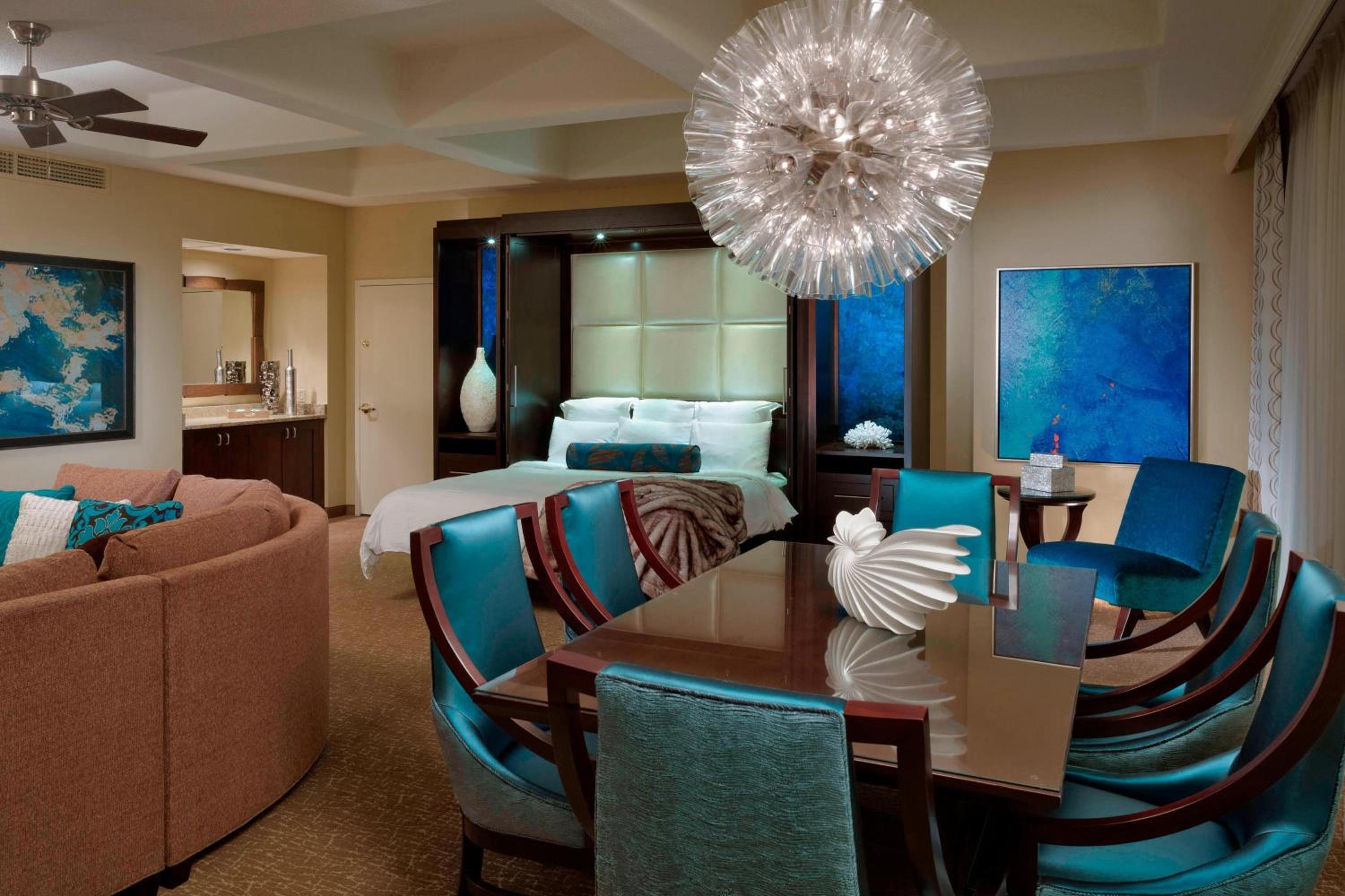 Renaissance Orlando at SeaWorld®