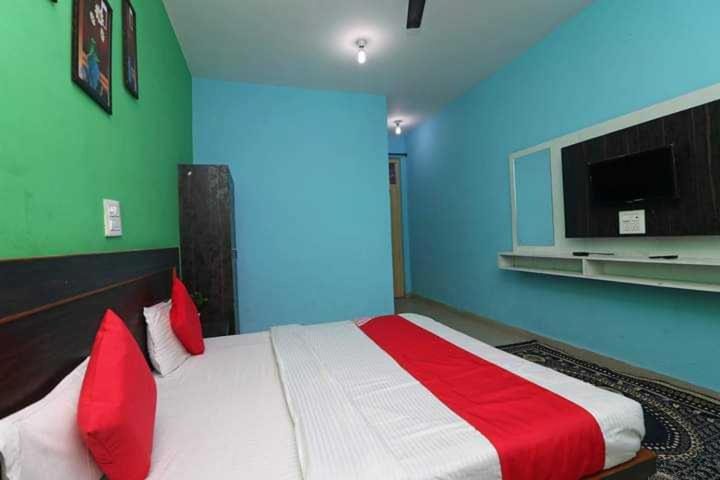 Photo 8