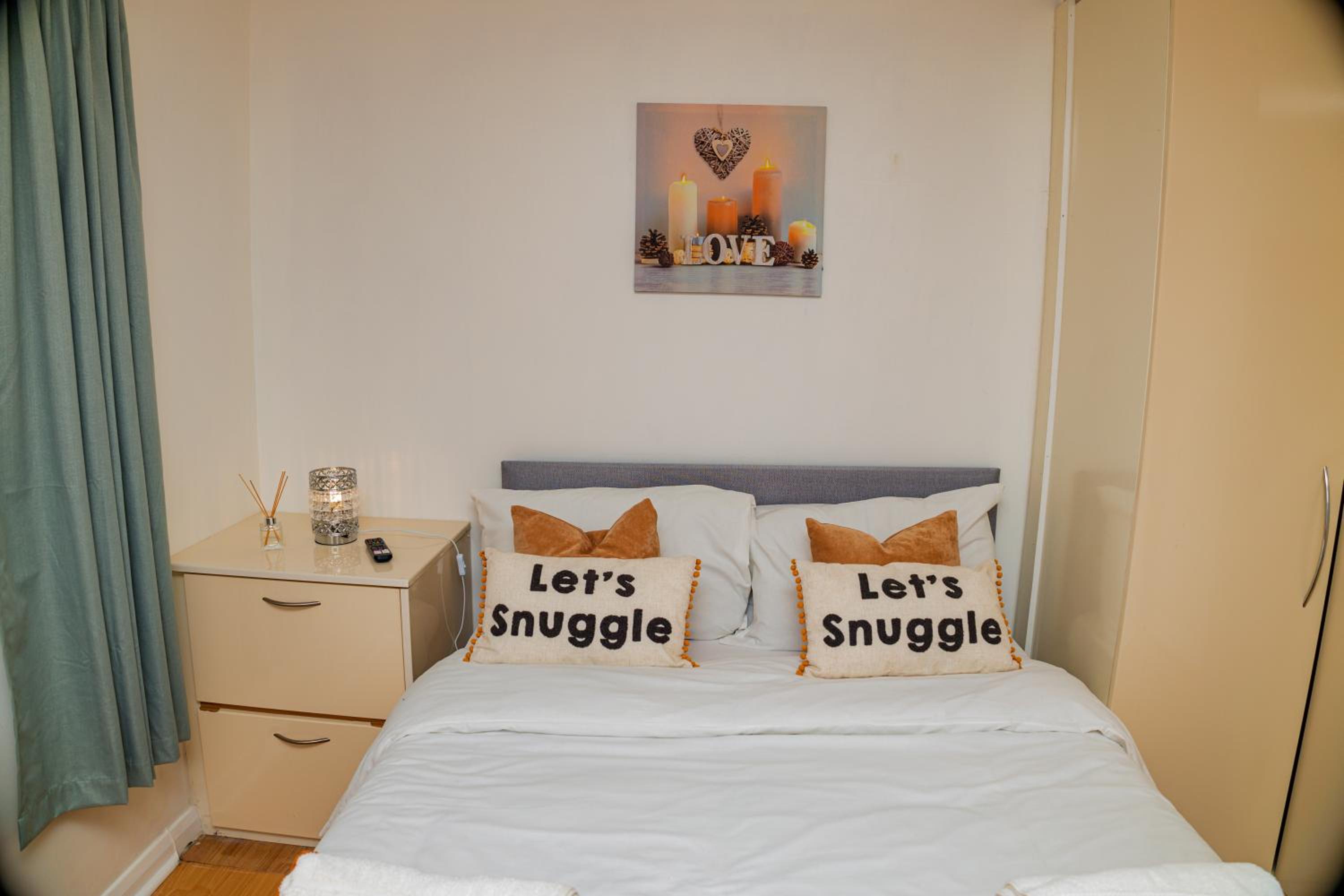Charming 2-Bedroom in MANCHESTER