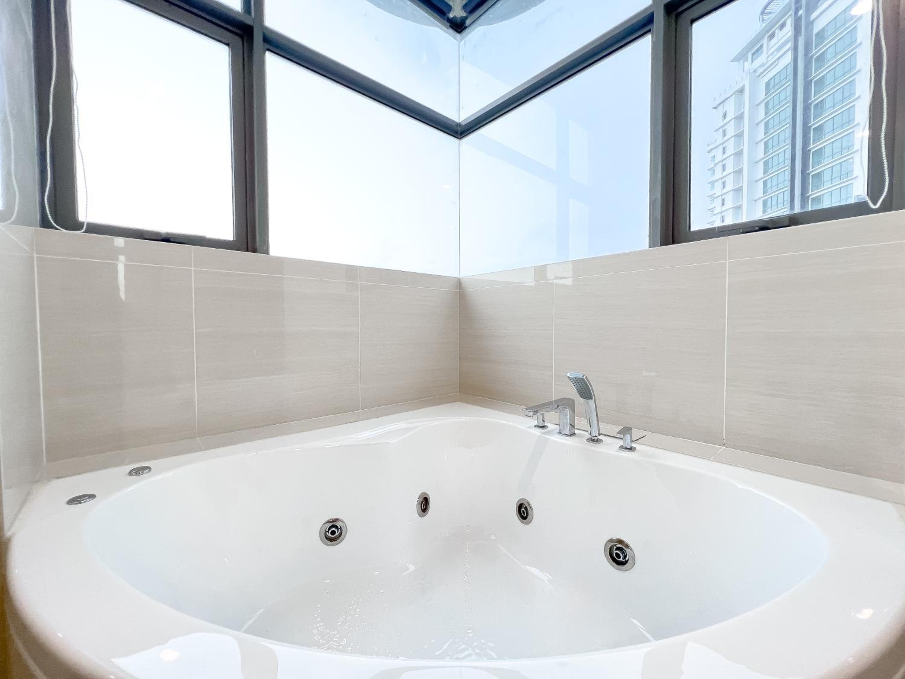 D'Rapport Residences by Manhattan Group