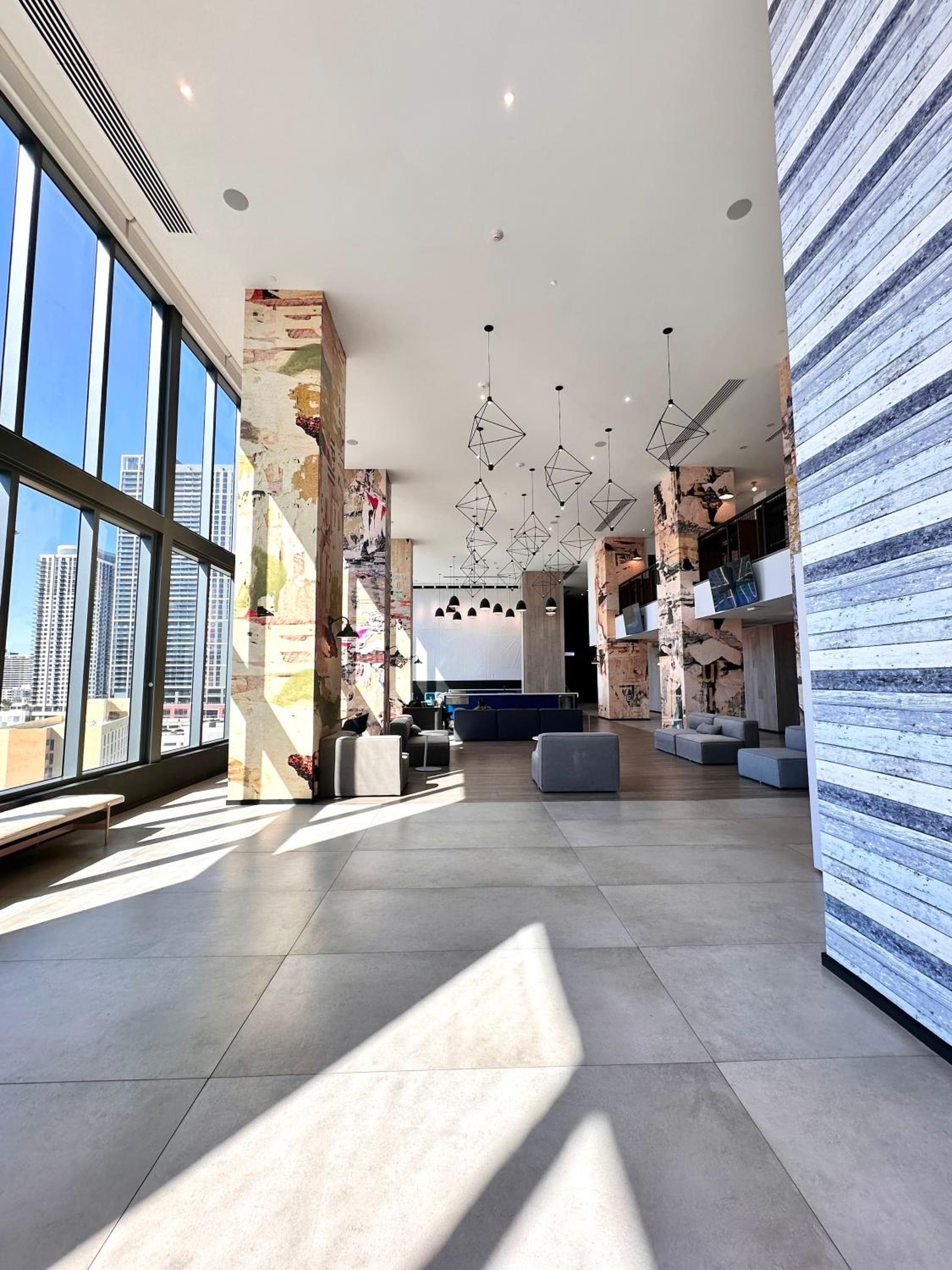 Ocean View, Free Parking Luxe Loft, Brickell Downtown, Port of MIA
