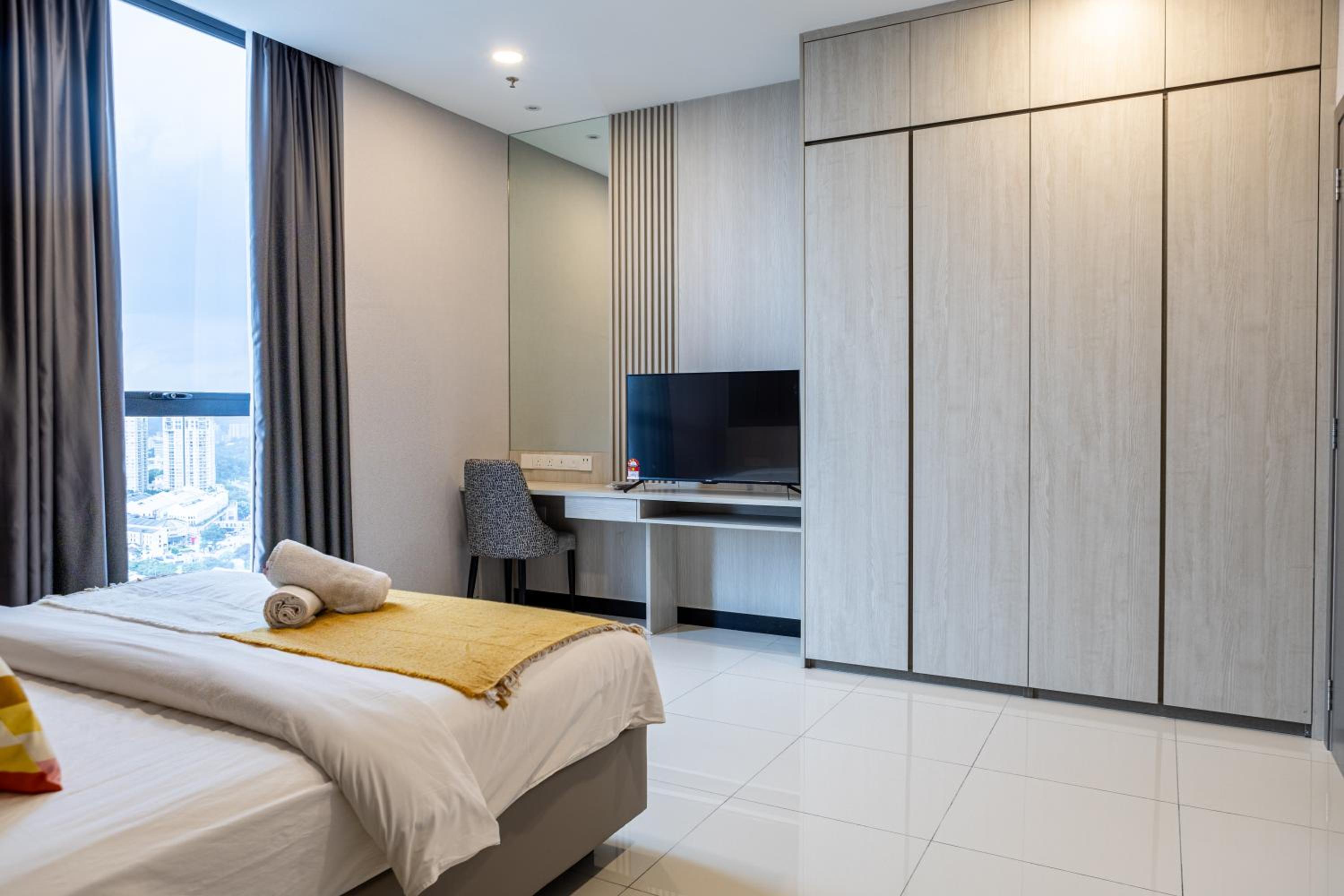 Societe Suites By iHost Global