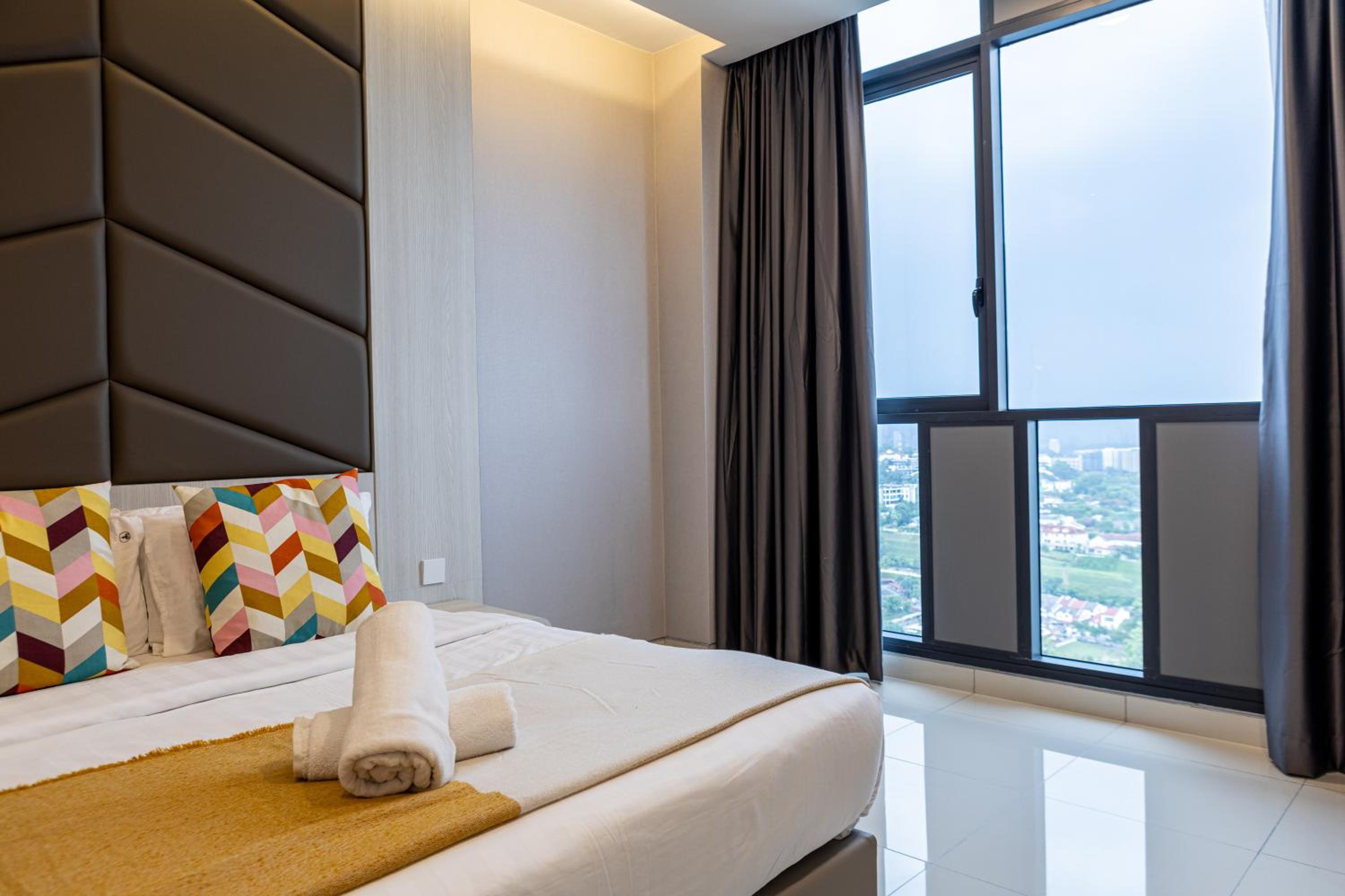Societe Suites By iHost Global