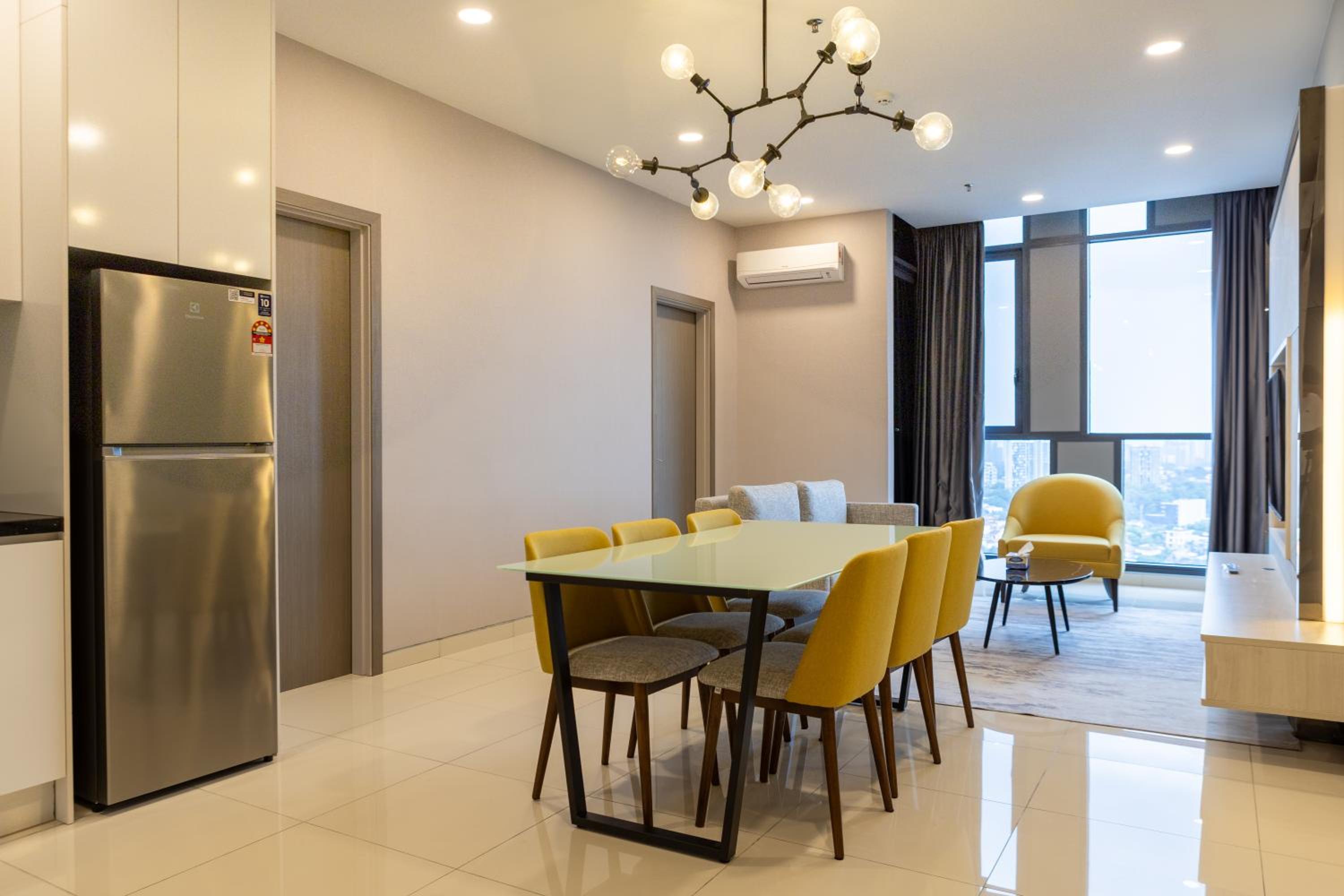 Societe Suites By iHost Global