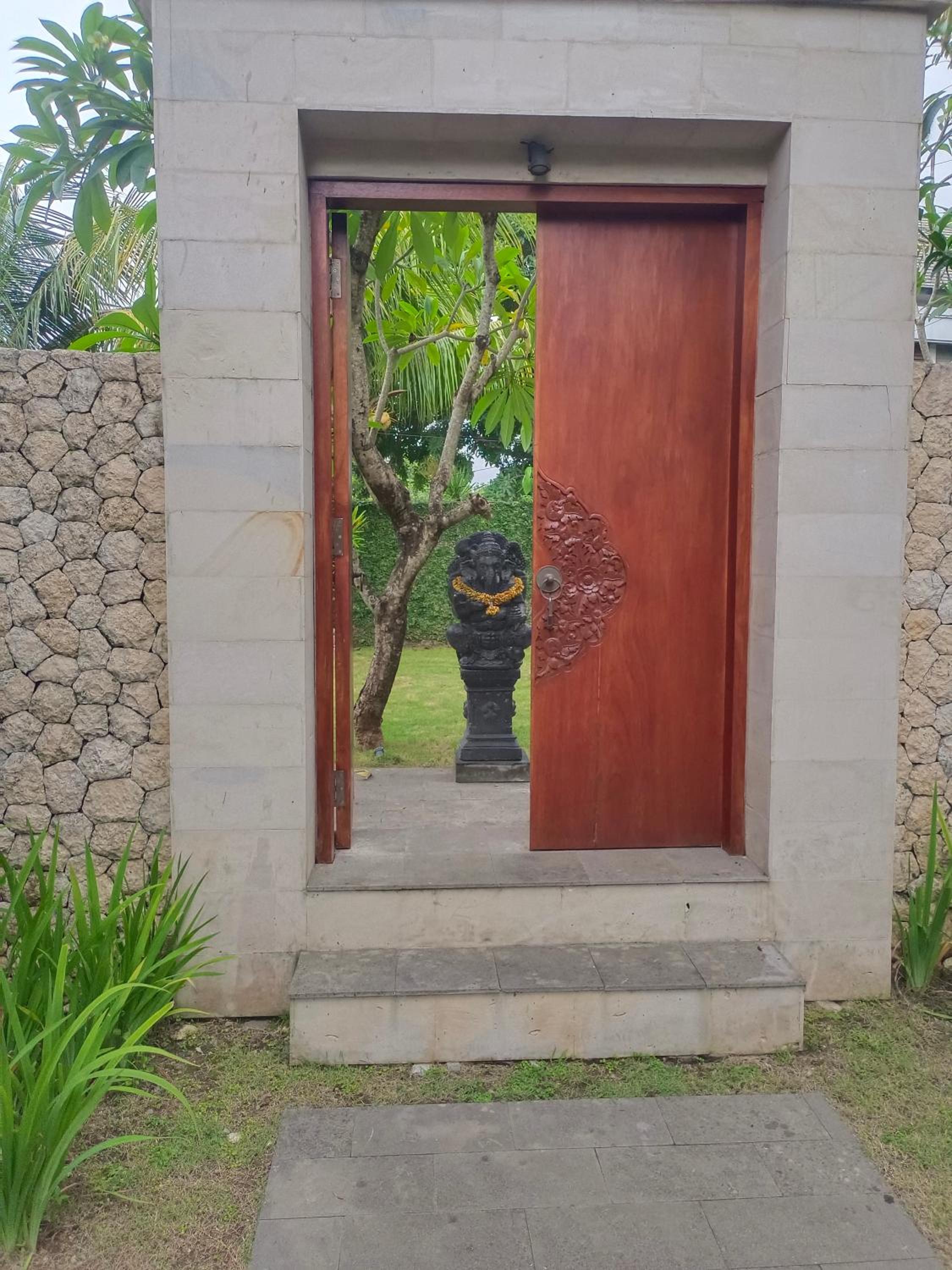 Villa Dharmatria