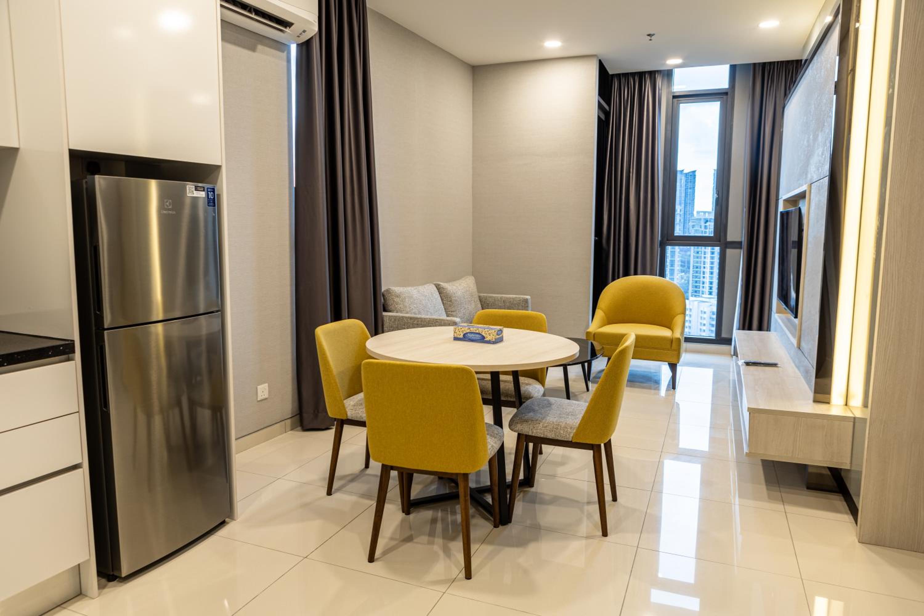 Societe Suites By iHost Global
