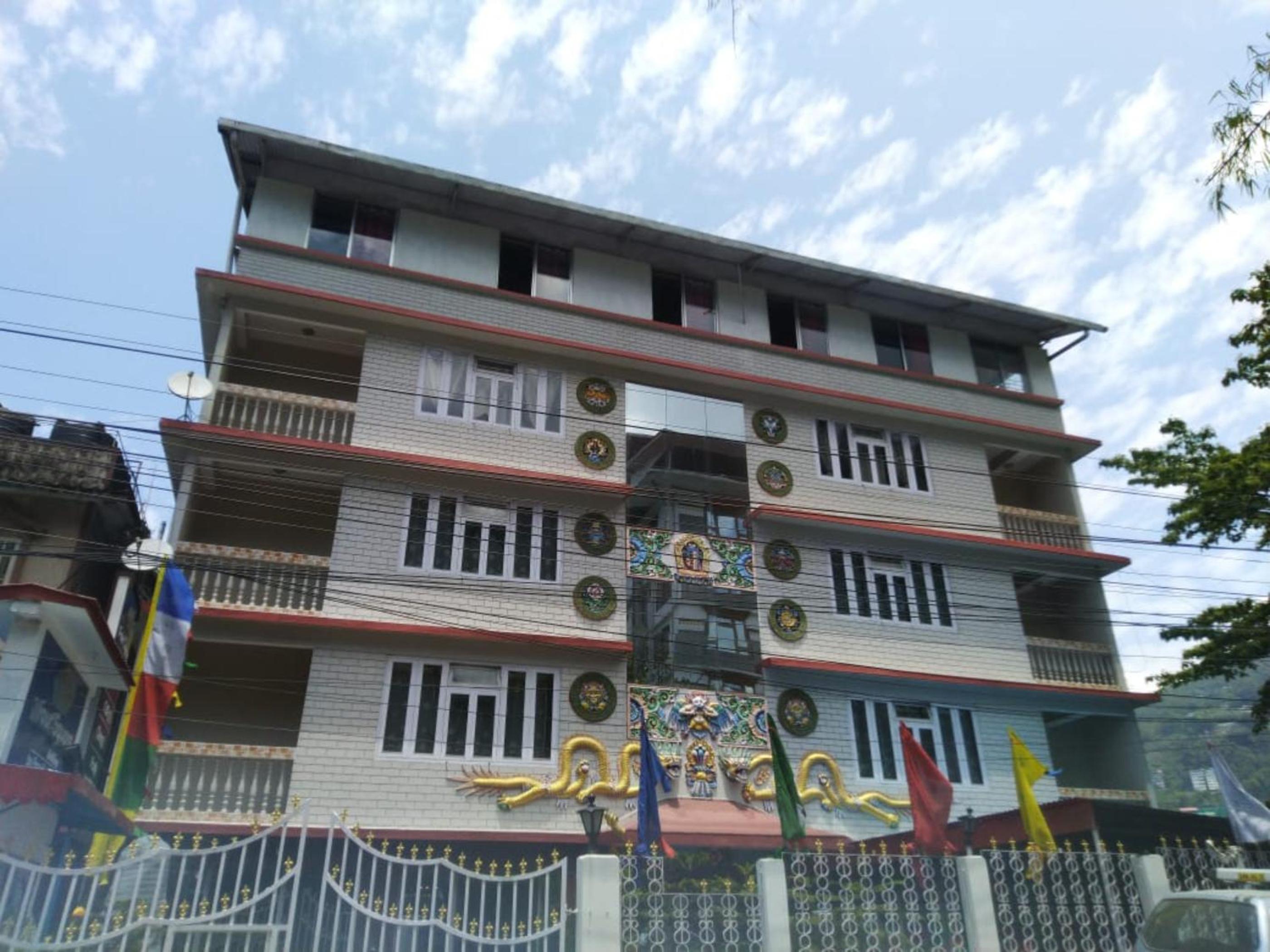 Hotel Sunmount Mayal Retreat Inn Gangtok view 2