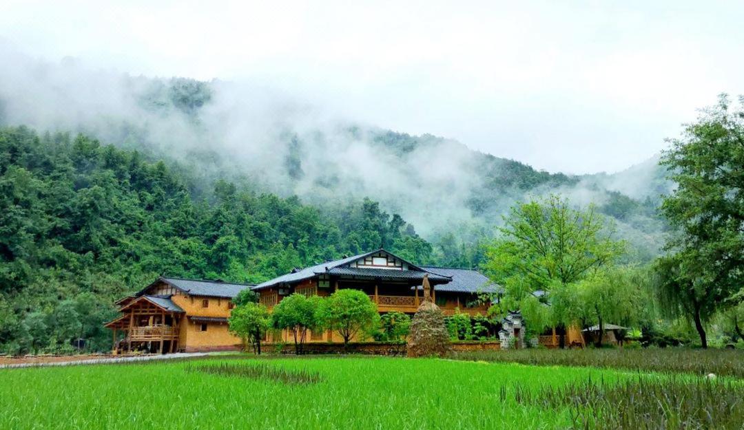 Zhangjiajie Dragon House Boutique Homestay