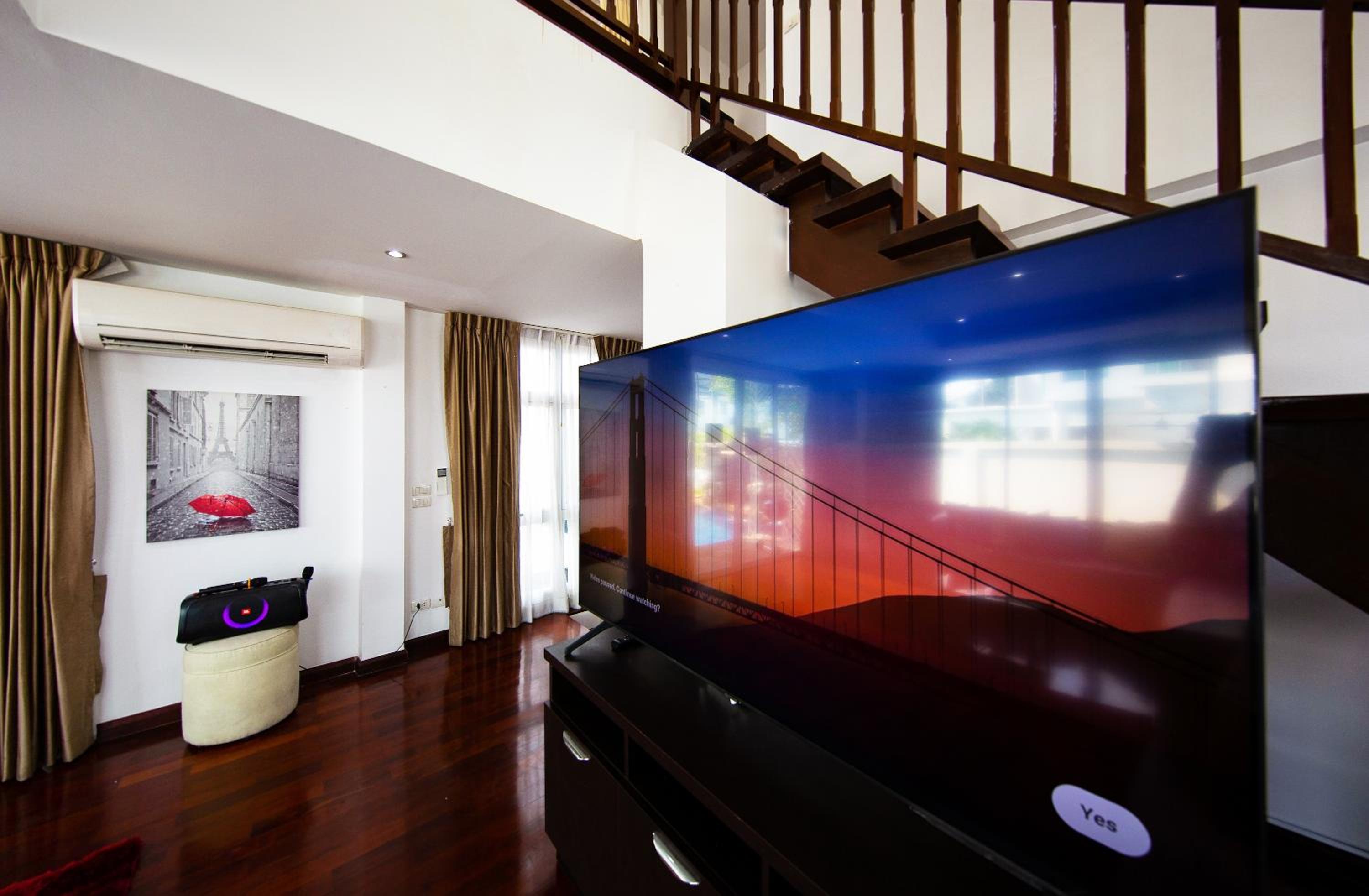 Paradise Pool Villa Pattaya in Tropicana Village