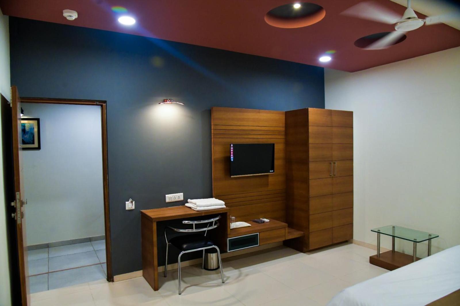 Hotel Ashooka Inn, gujarat