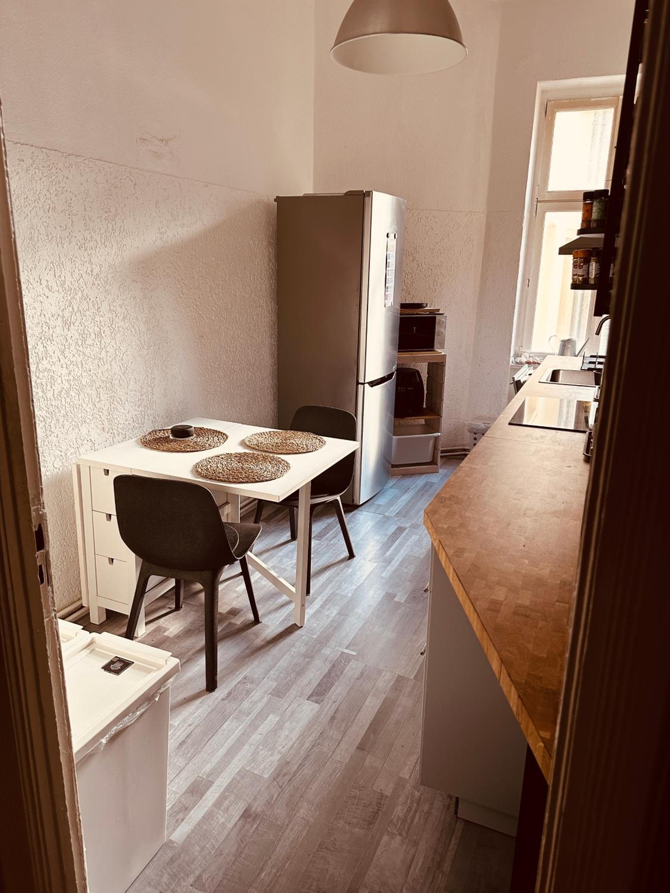 Private 10sqm Room in Shared Flat near Schönhauser Allee