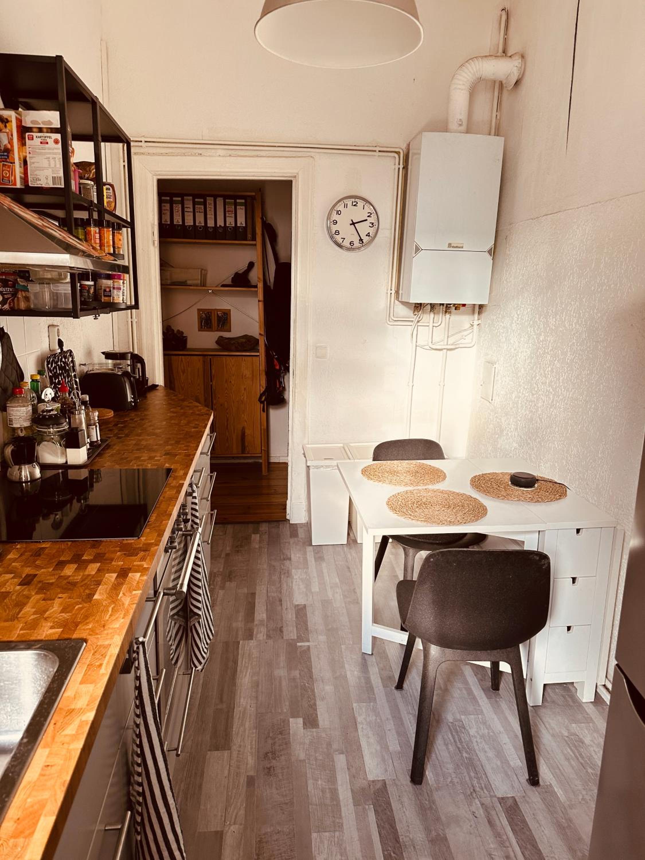 Private 10sqm Room in Shared Flat near Schönhauser Allee