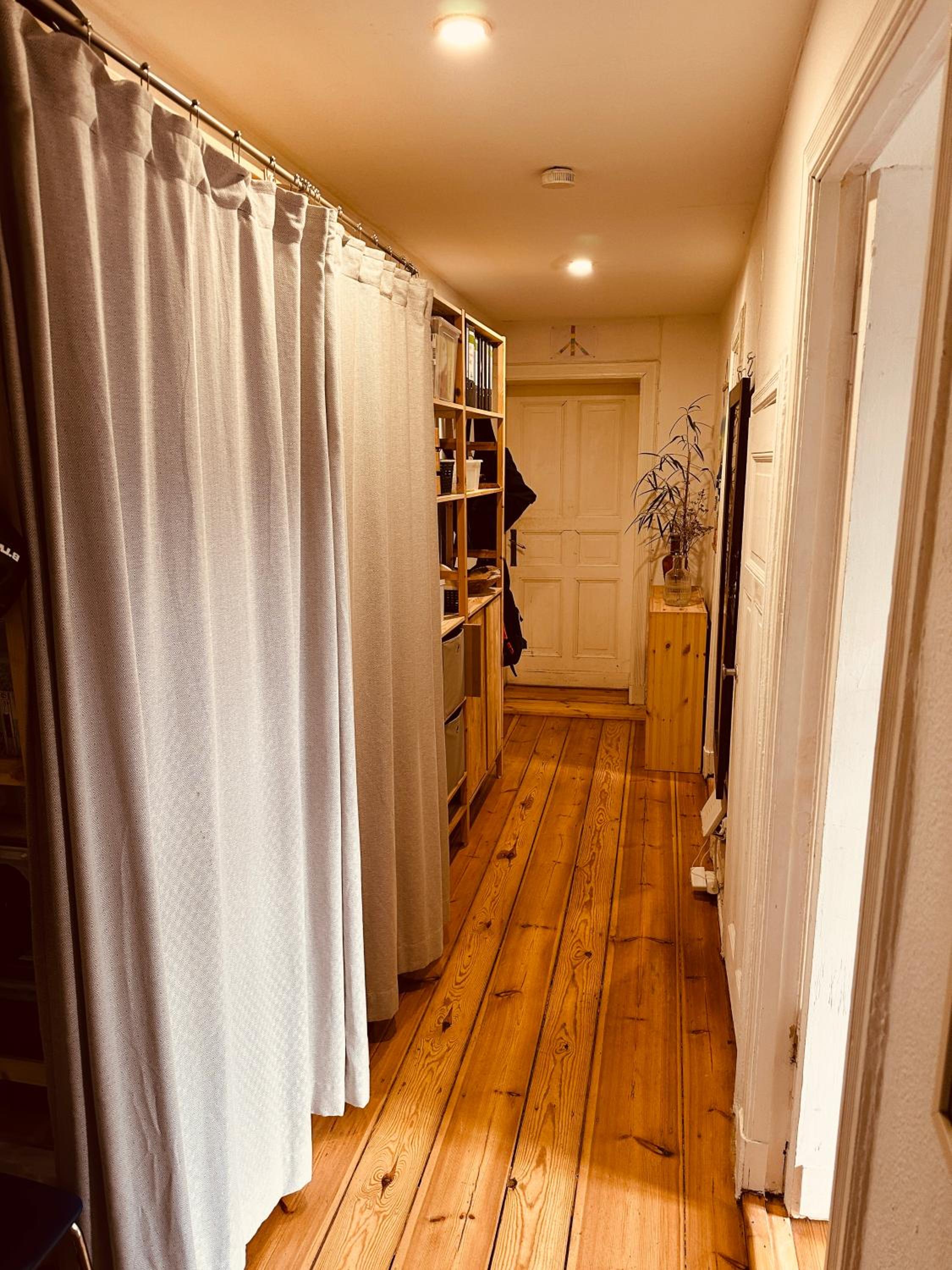 Private 10sqm Room in Shared Flat near Schönhauser Allee