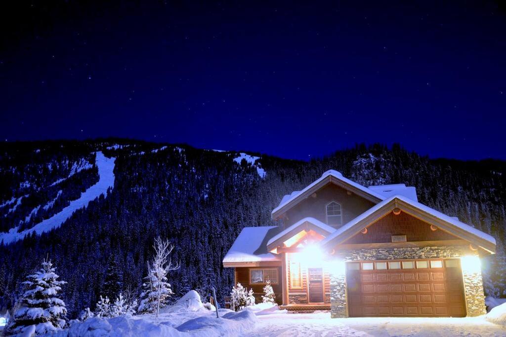 Morrisey Chalet at Sun Peaks
