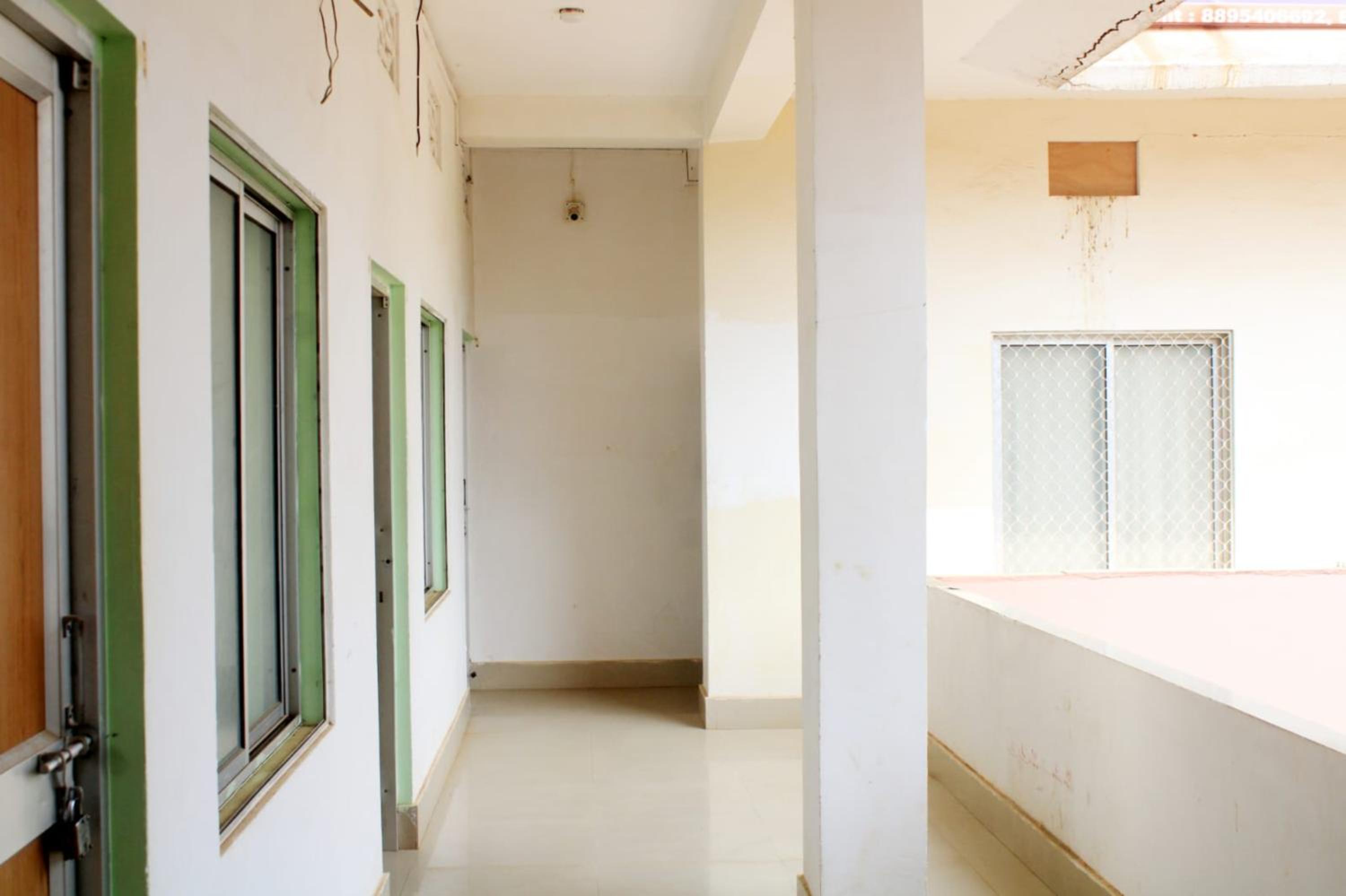 Hotel Somnath Near Sea Beach By Morservices view 5