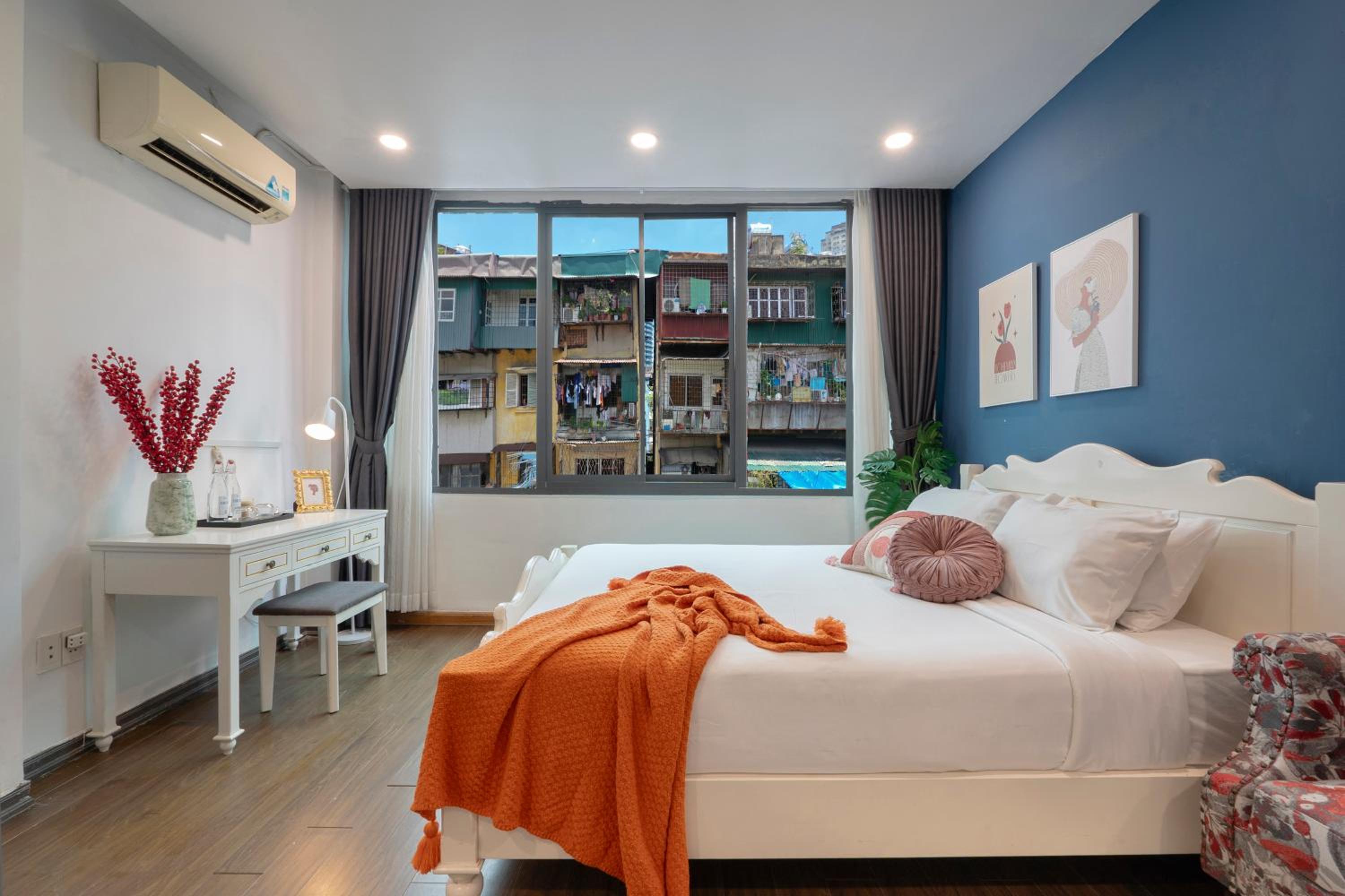 SAZI Opera Home HCM