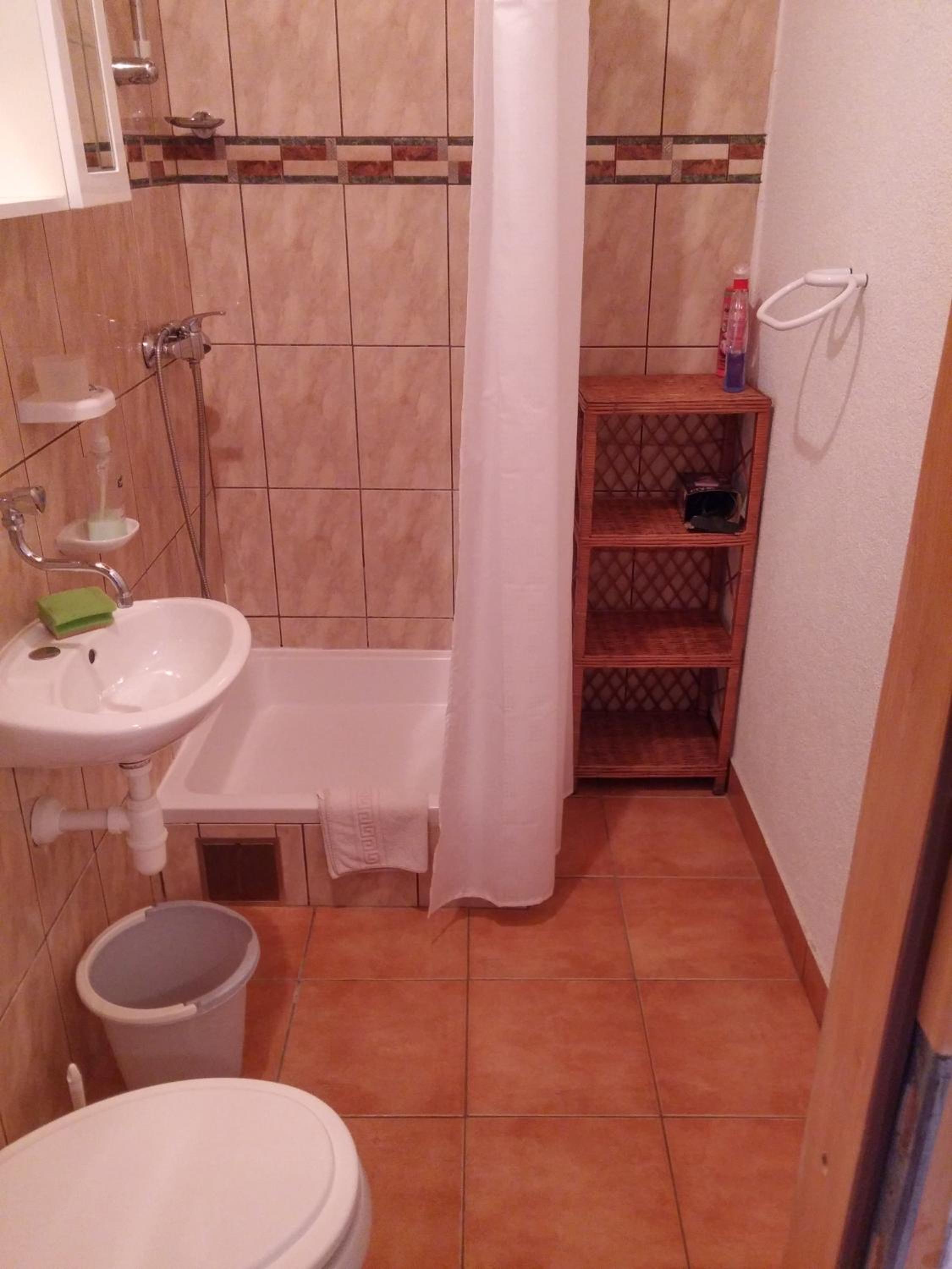 Photo 29
