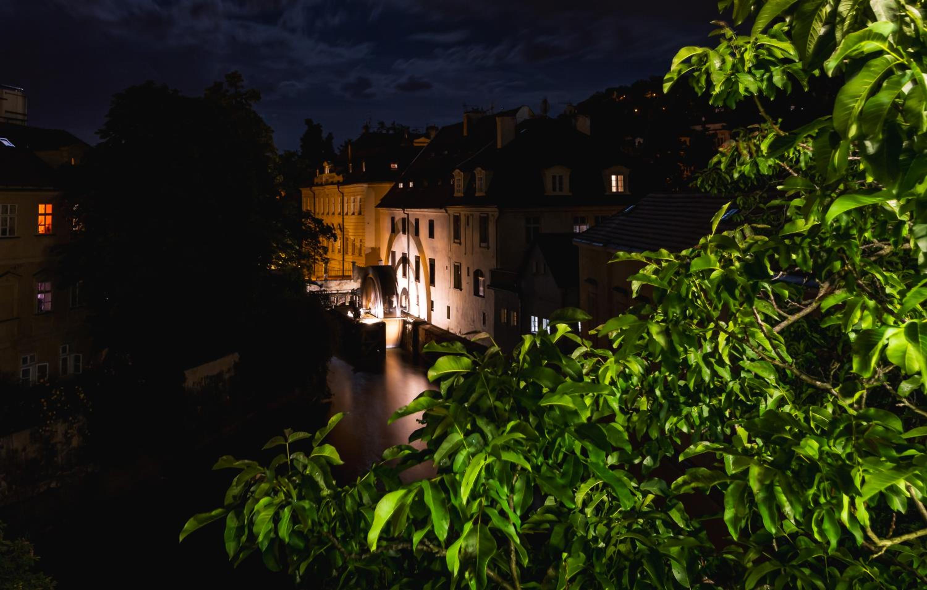 Luxury Retreat Apartments near Charles Bridge by EasyBNB Premium