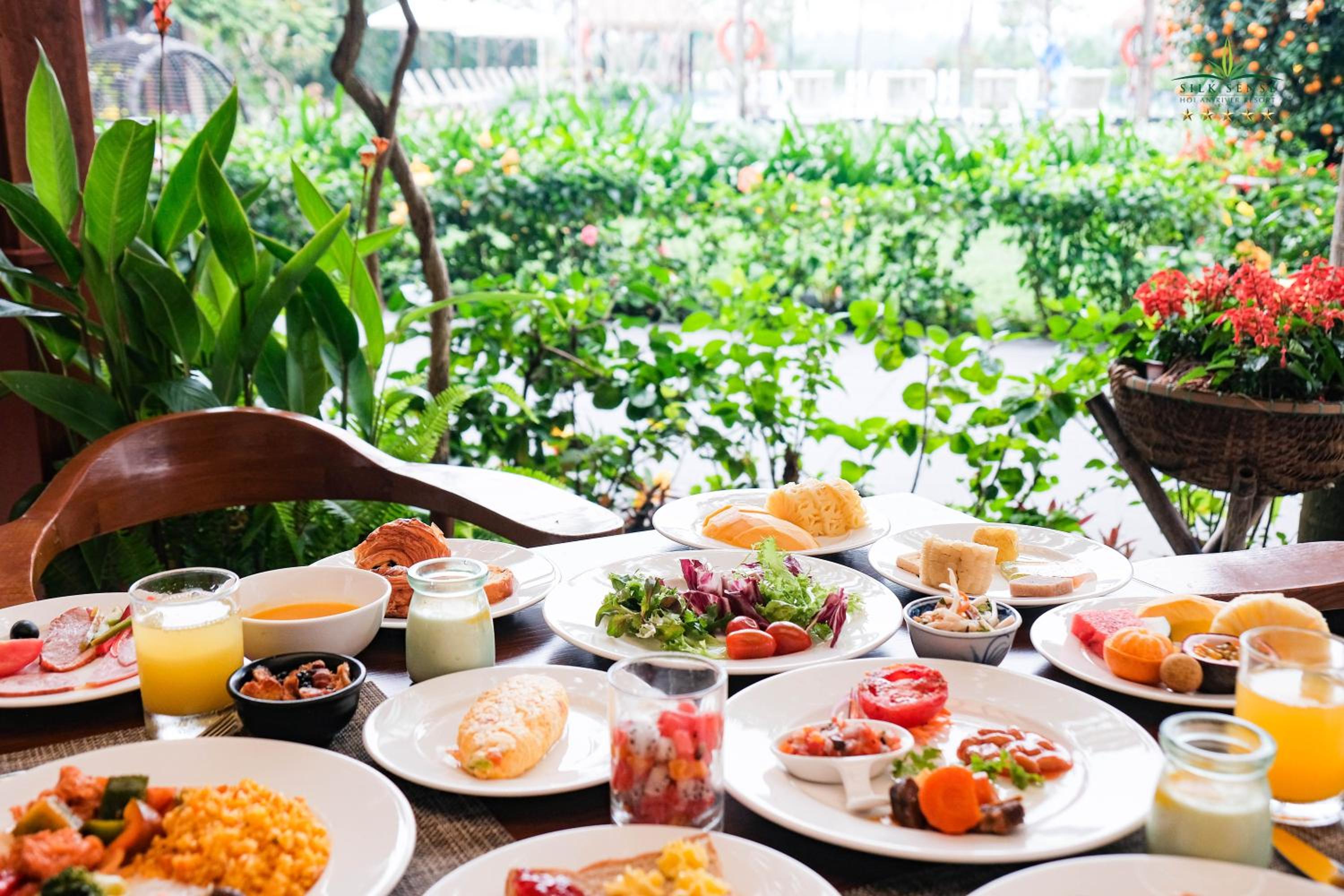Silk Sense Hoi An River Resort - Green Luxury Escape