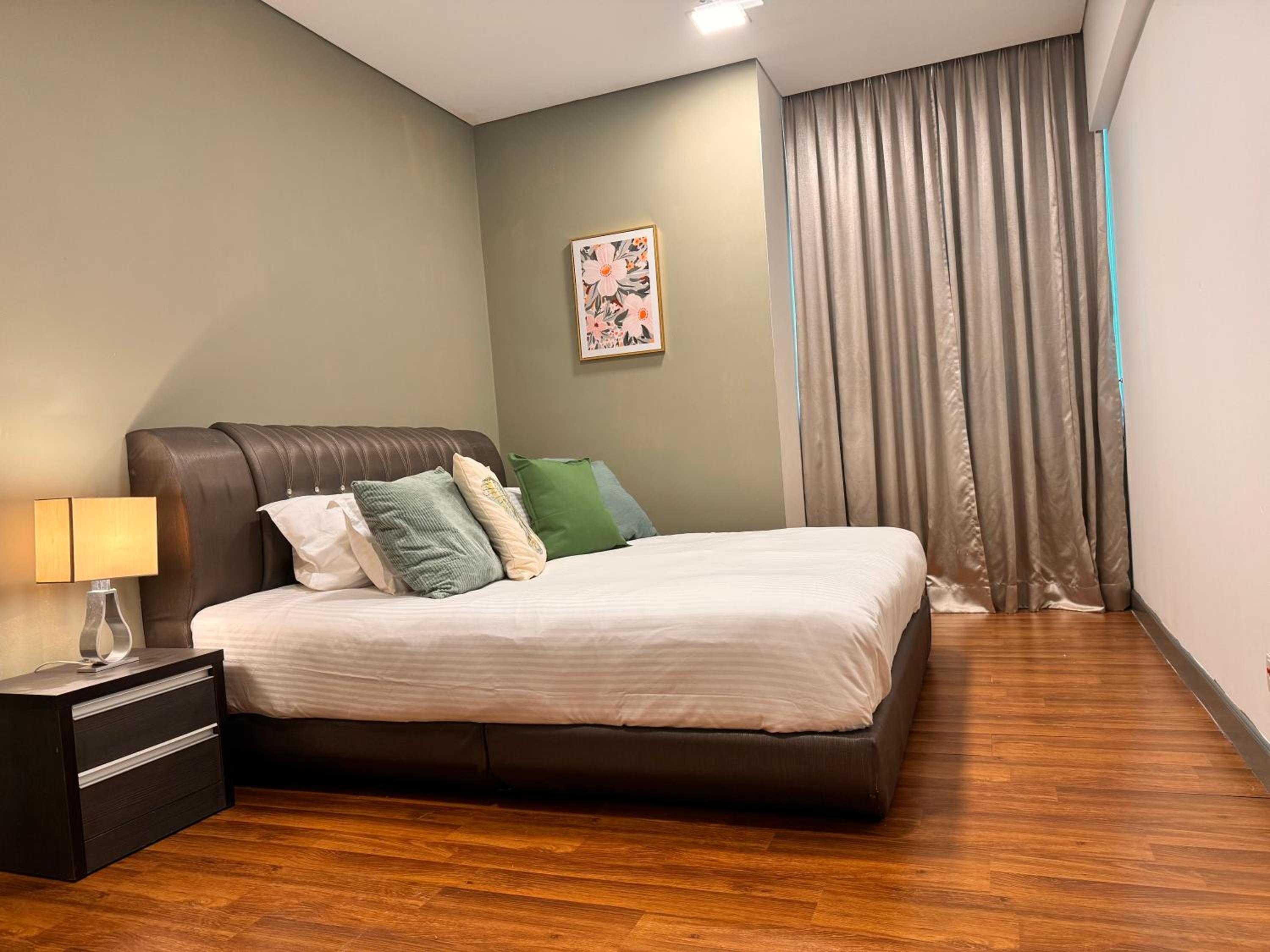 3Min KLCC Luxury 5Pax 2B1B Mercu Summer Suite By Fantasy Hospitality