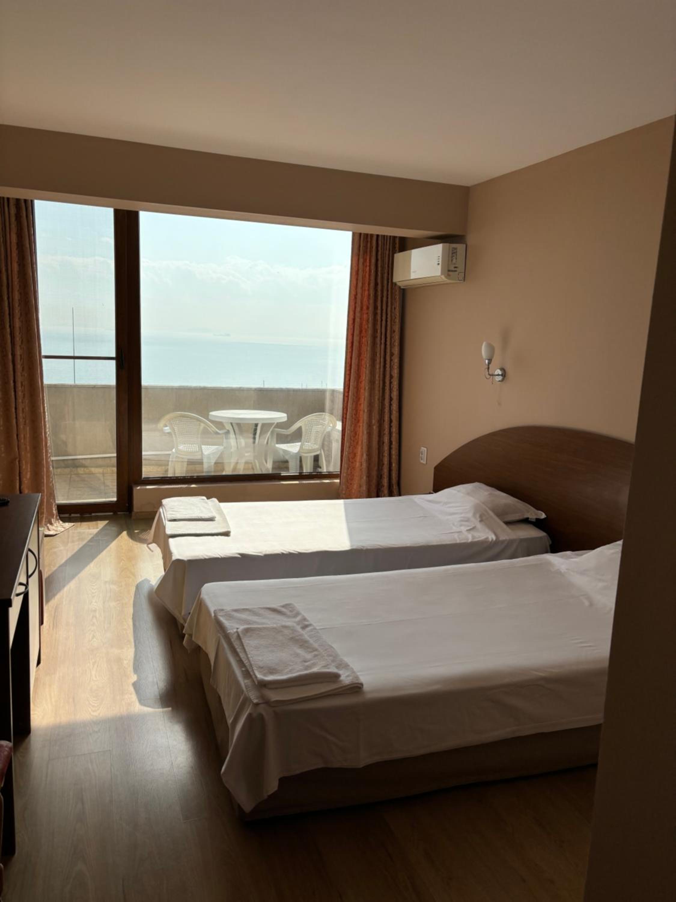 Relax Guest House