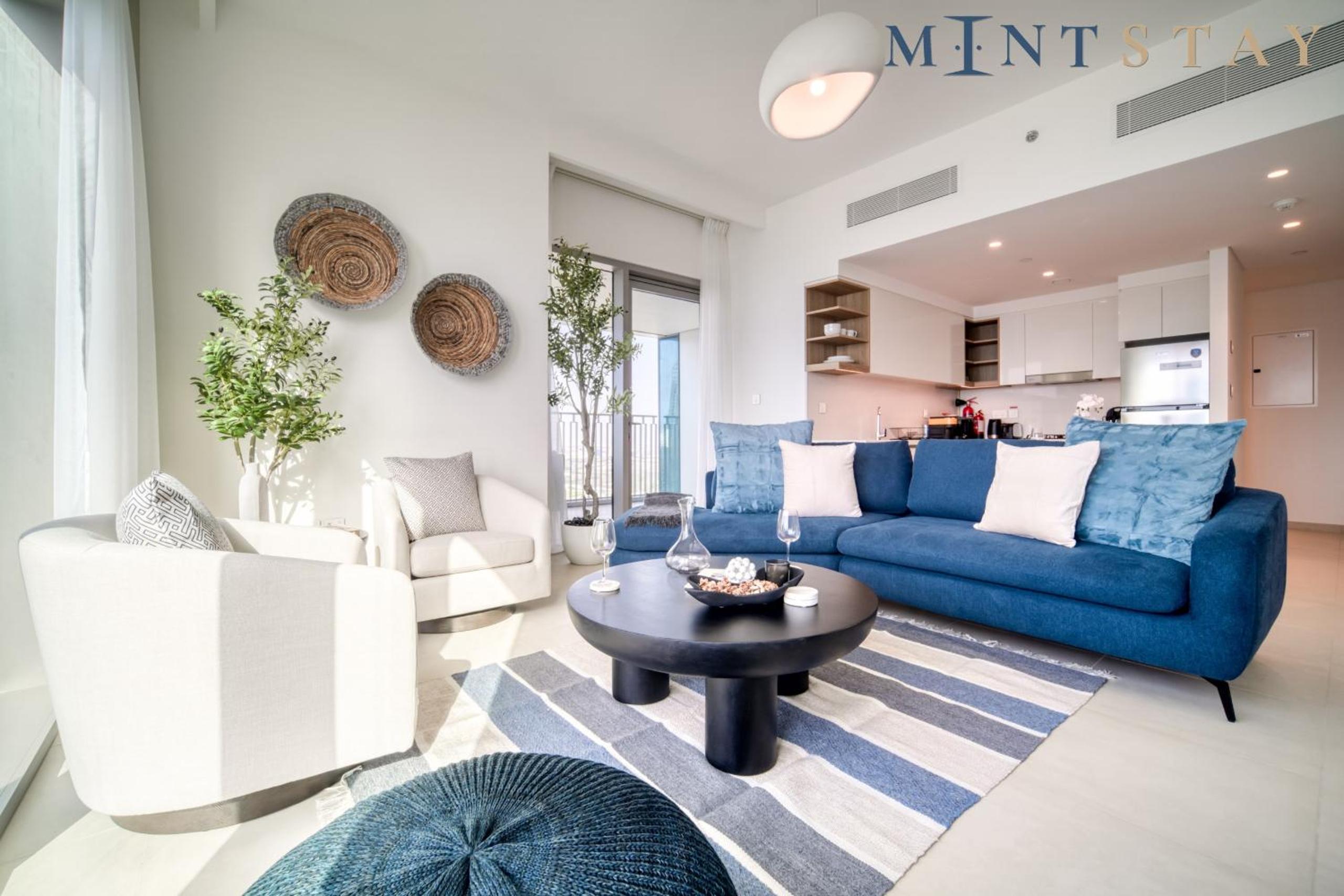 Downtown Views II City View, Downtown Dubai - Mint Stay