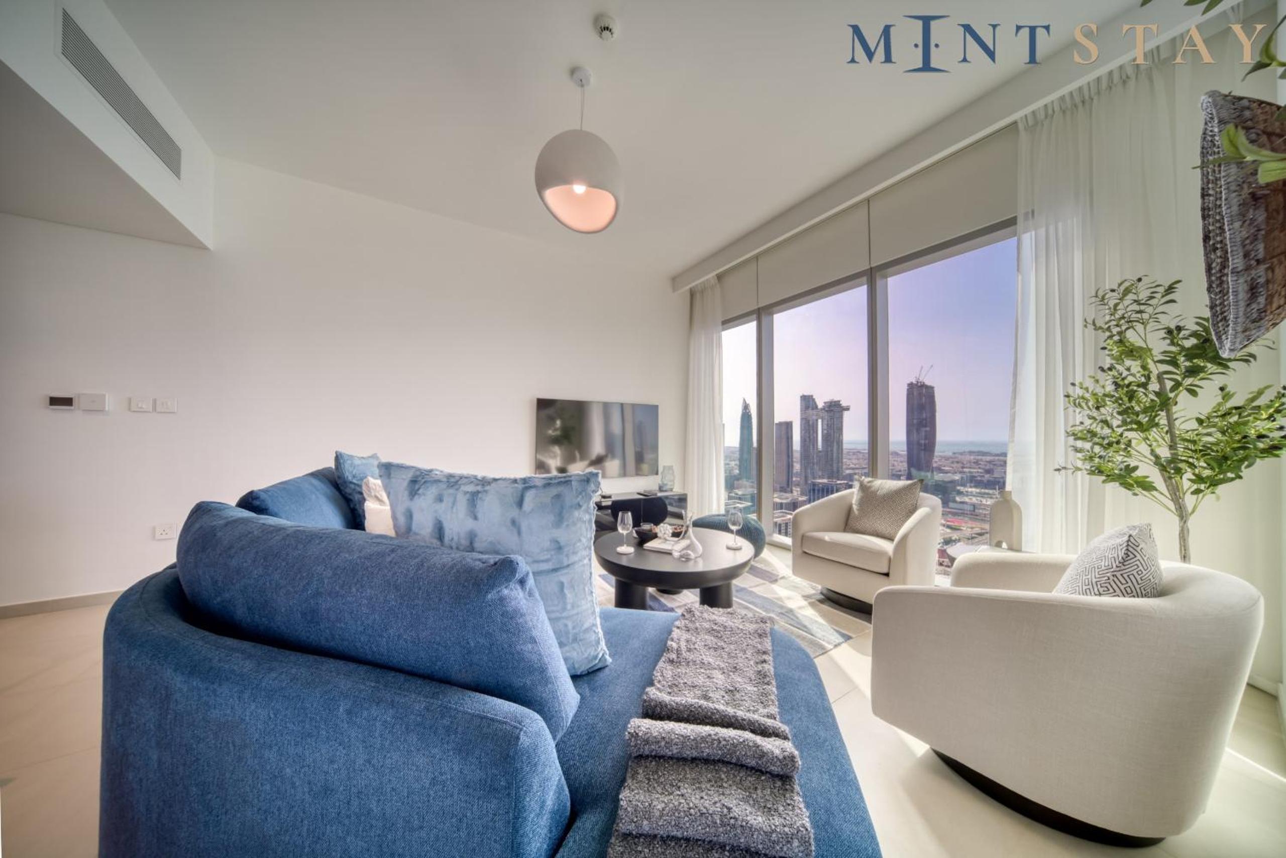 Downtown Views II City View, Downtown Dubai - Mint Stay
