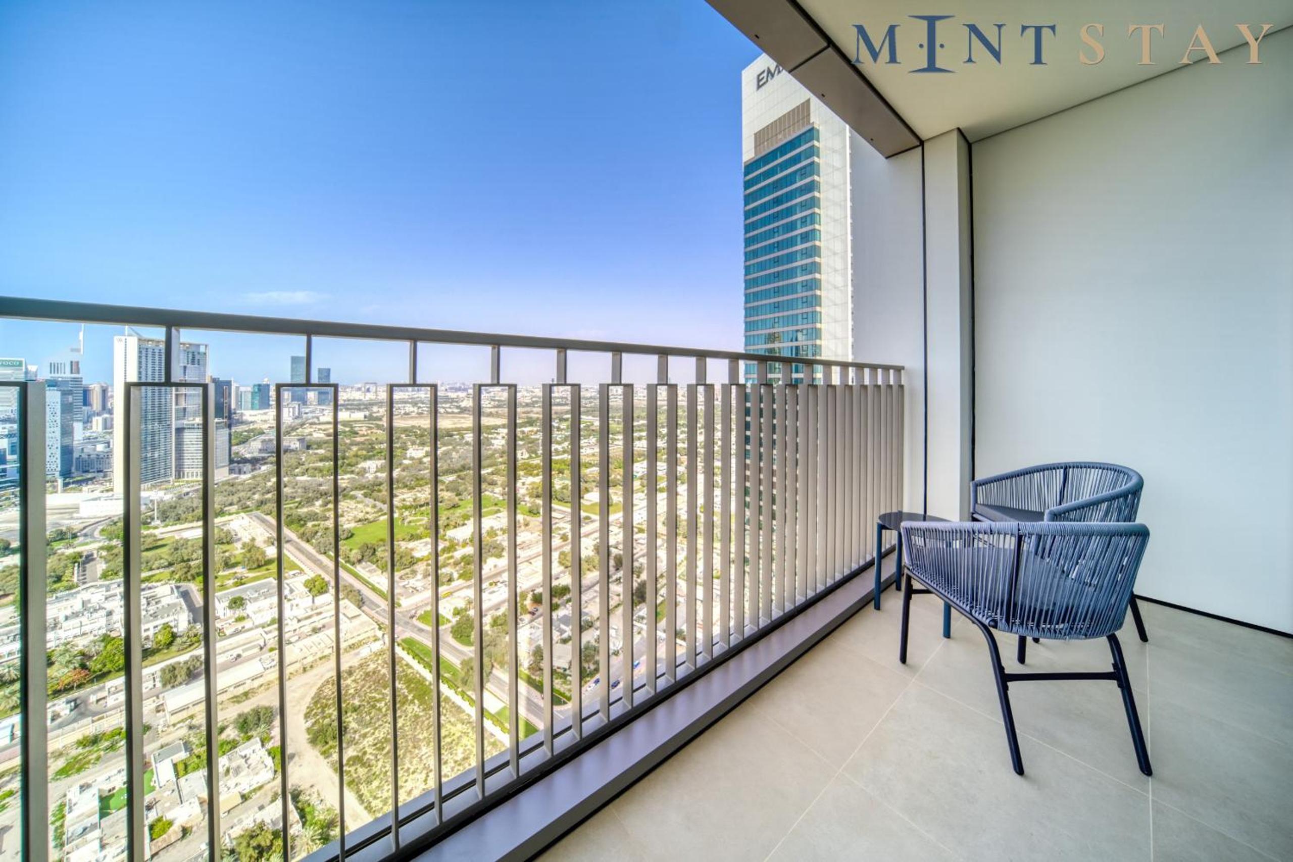 Downtown Views II City View, Downtown Dubai - Mint Stay
