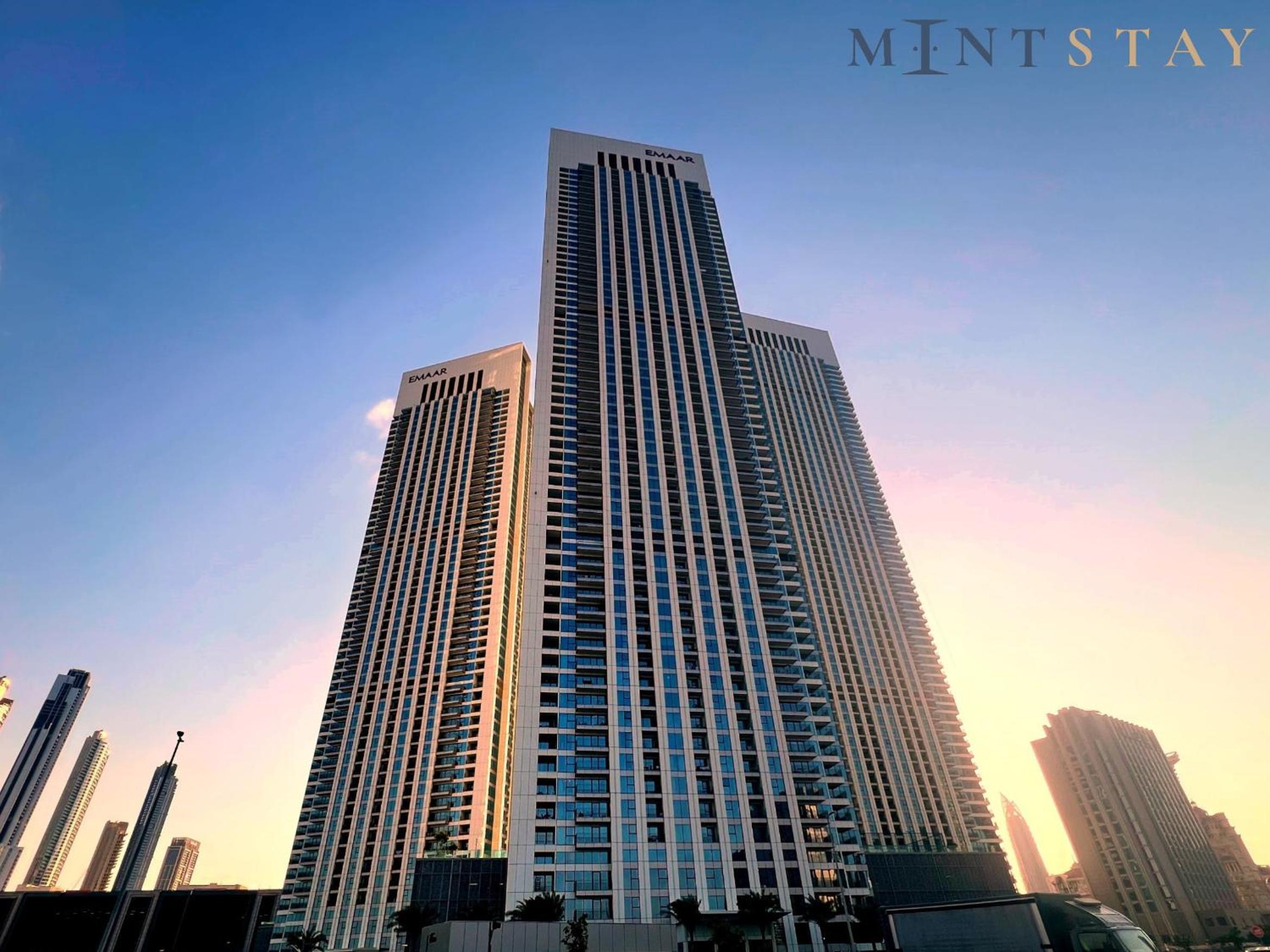 Downtown Views II City View, Downtown Dubai - Mint Stay