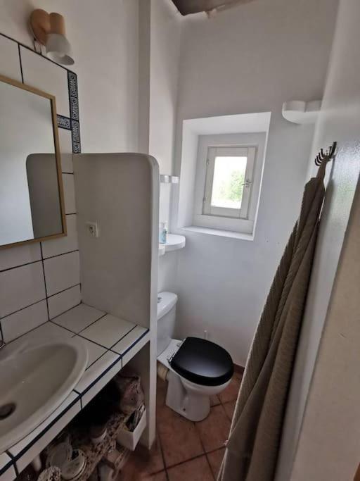 Saint André bel appartement Avignon Intra muros 2 couchages