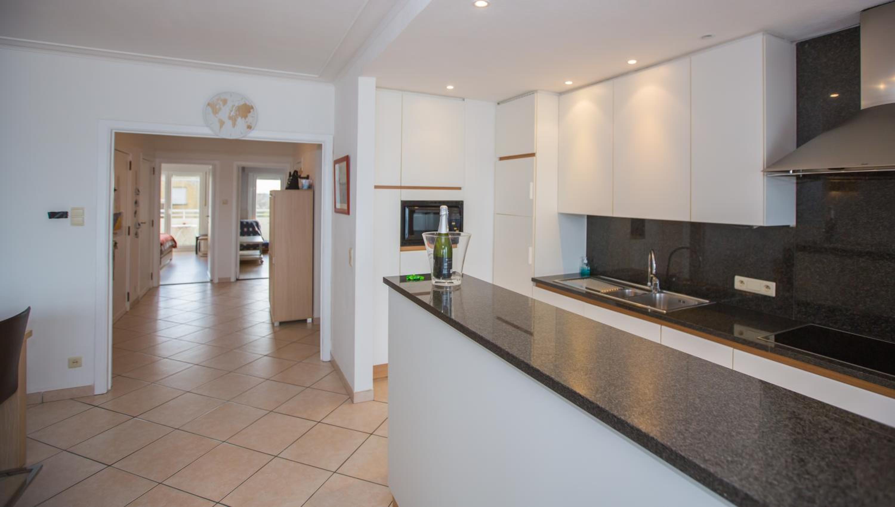 Bright Apartment With Sea View