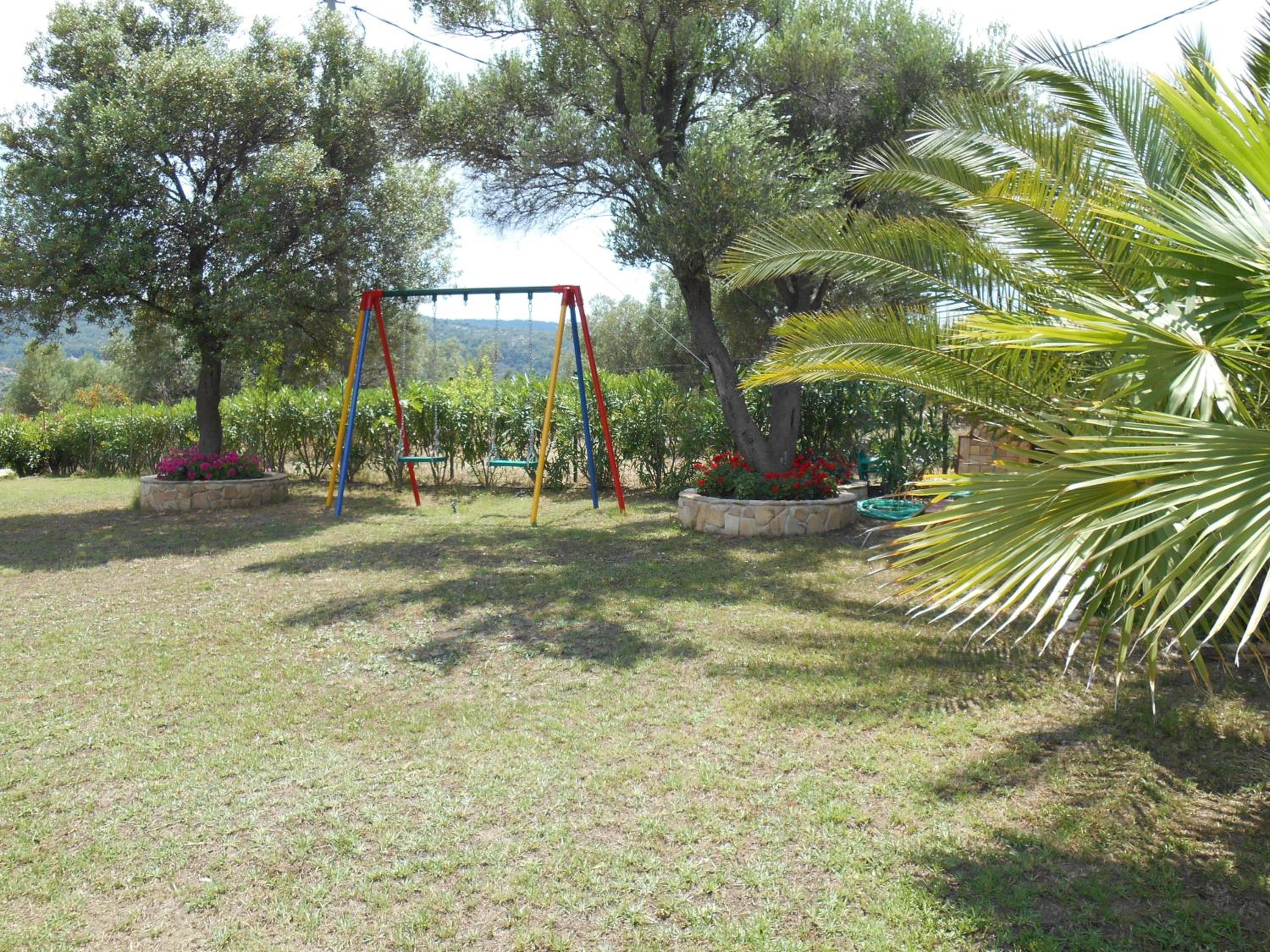 Heliactida House en Ormos Panagias — activities & amenities