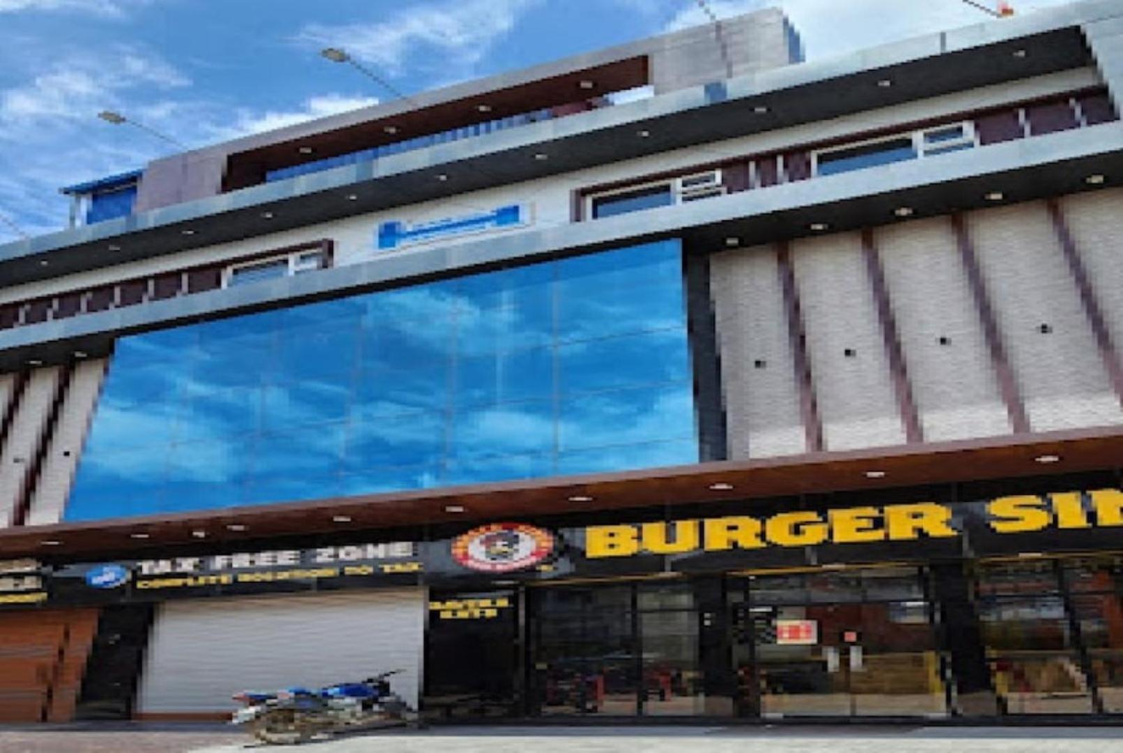 Grand Savera Hotel & Banquet Bihar view 3
