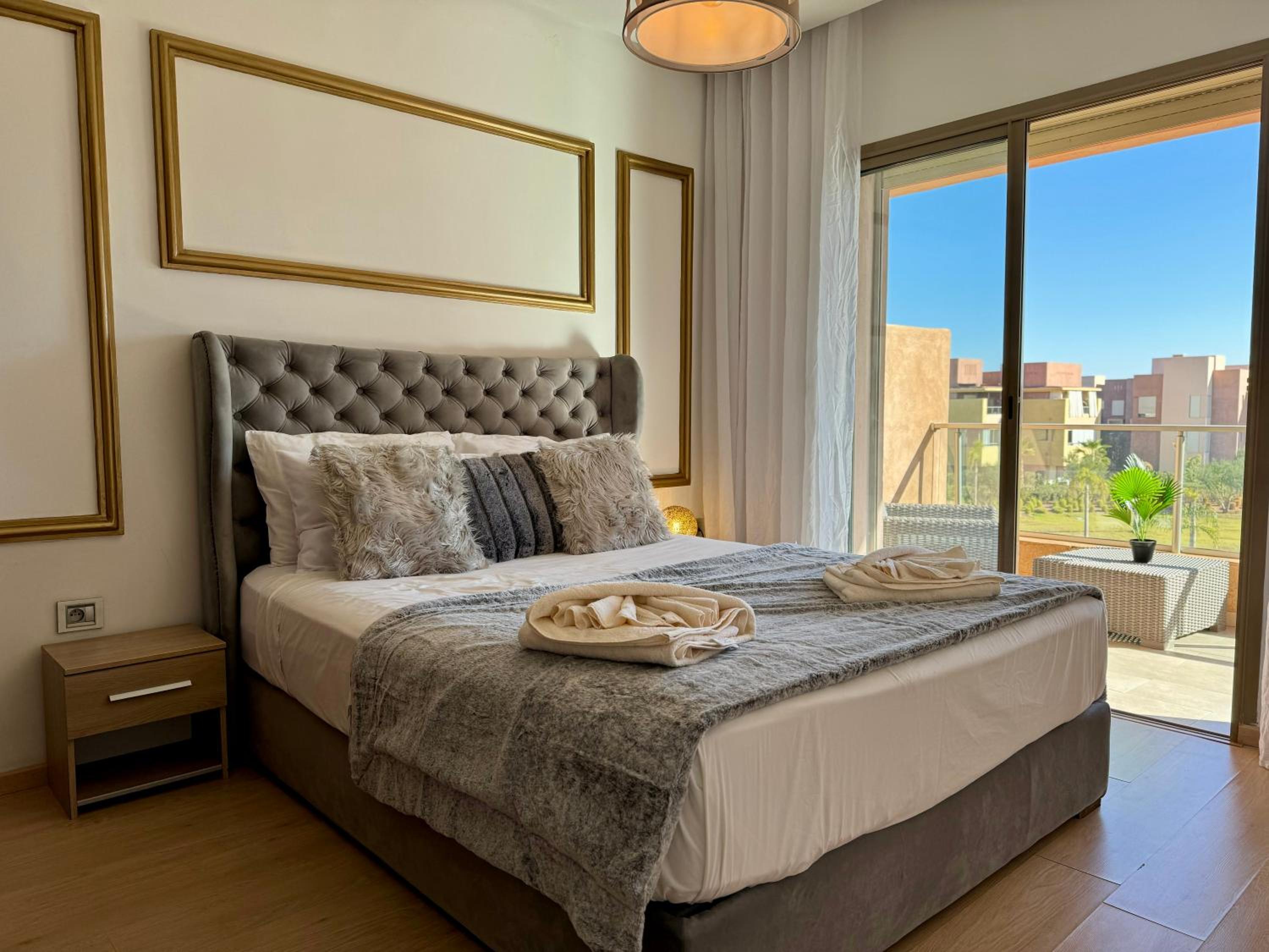 Prestigia Family Luxury Apartments