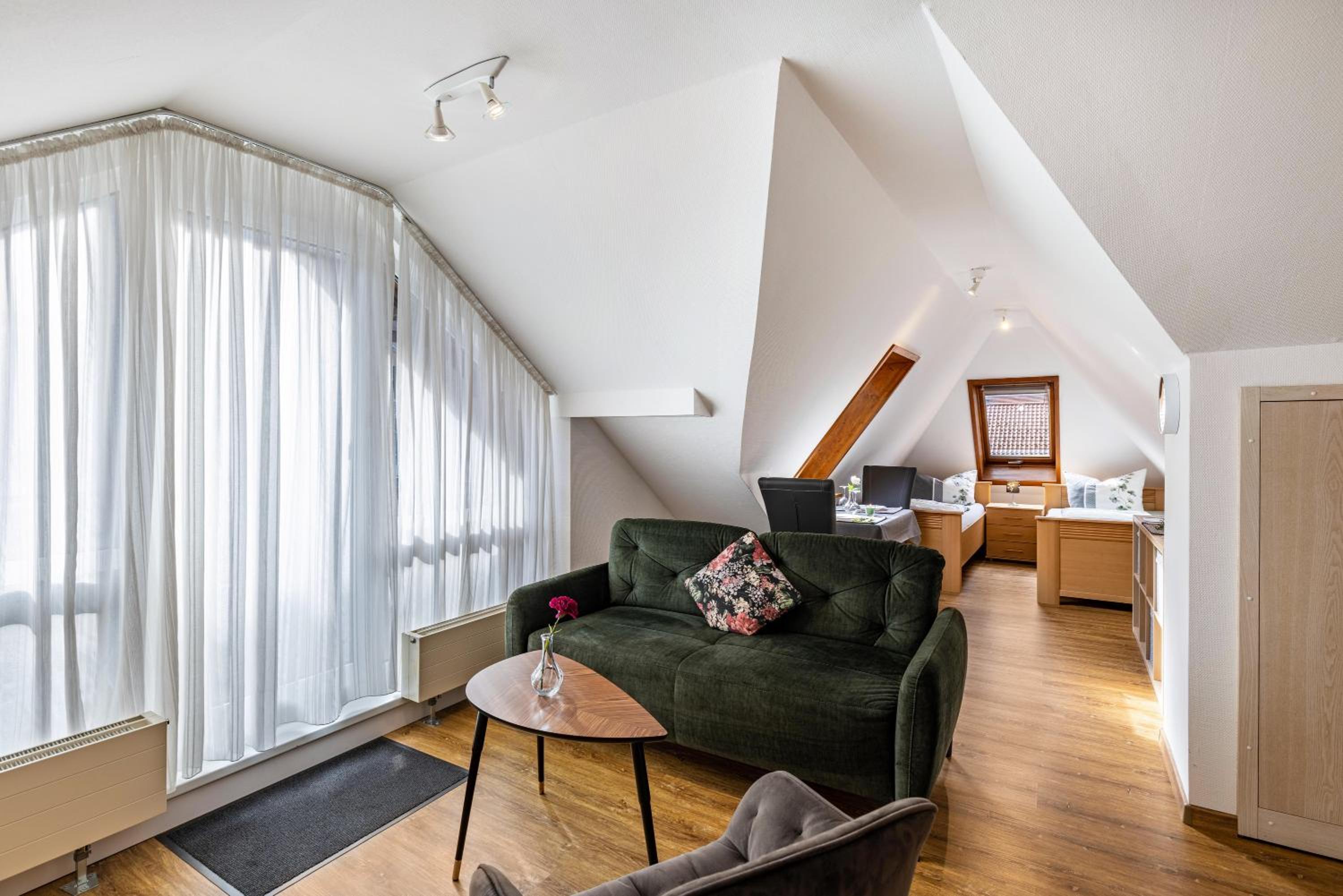 Photo 38