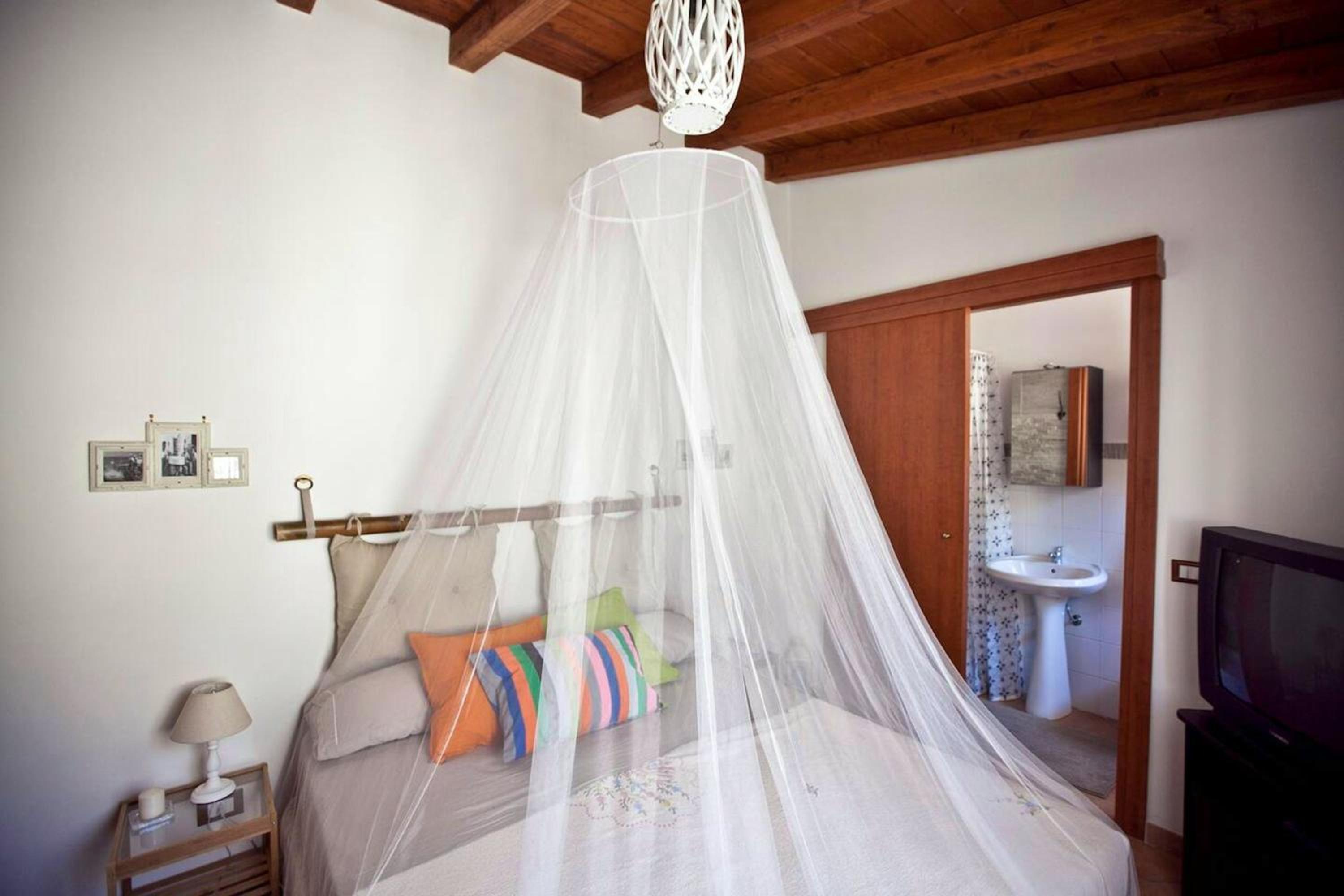 Charming House in Avola with Private Parking photo 4