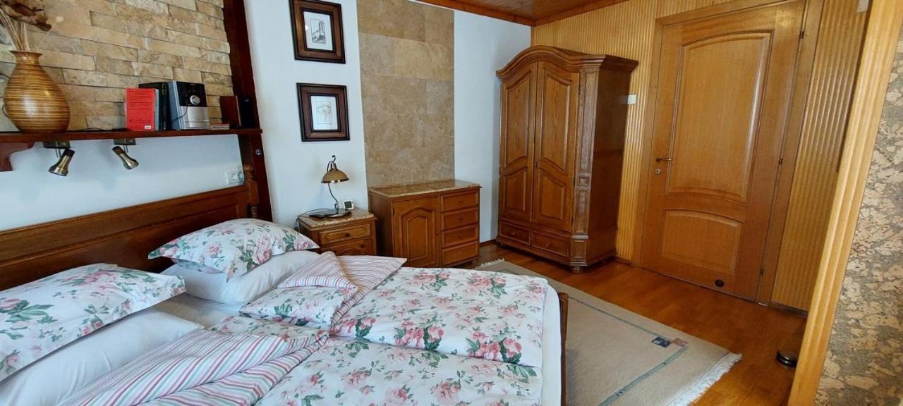 Villa ELENA