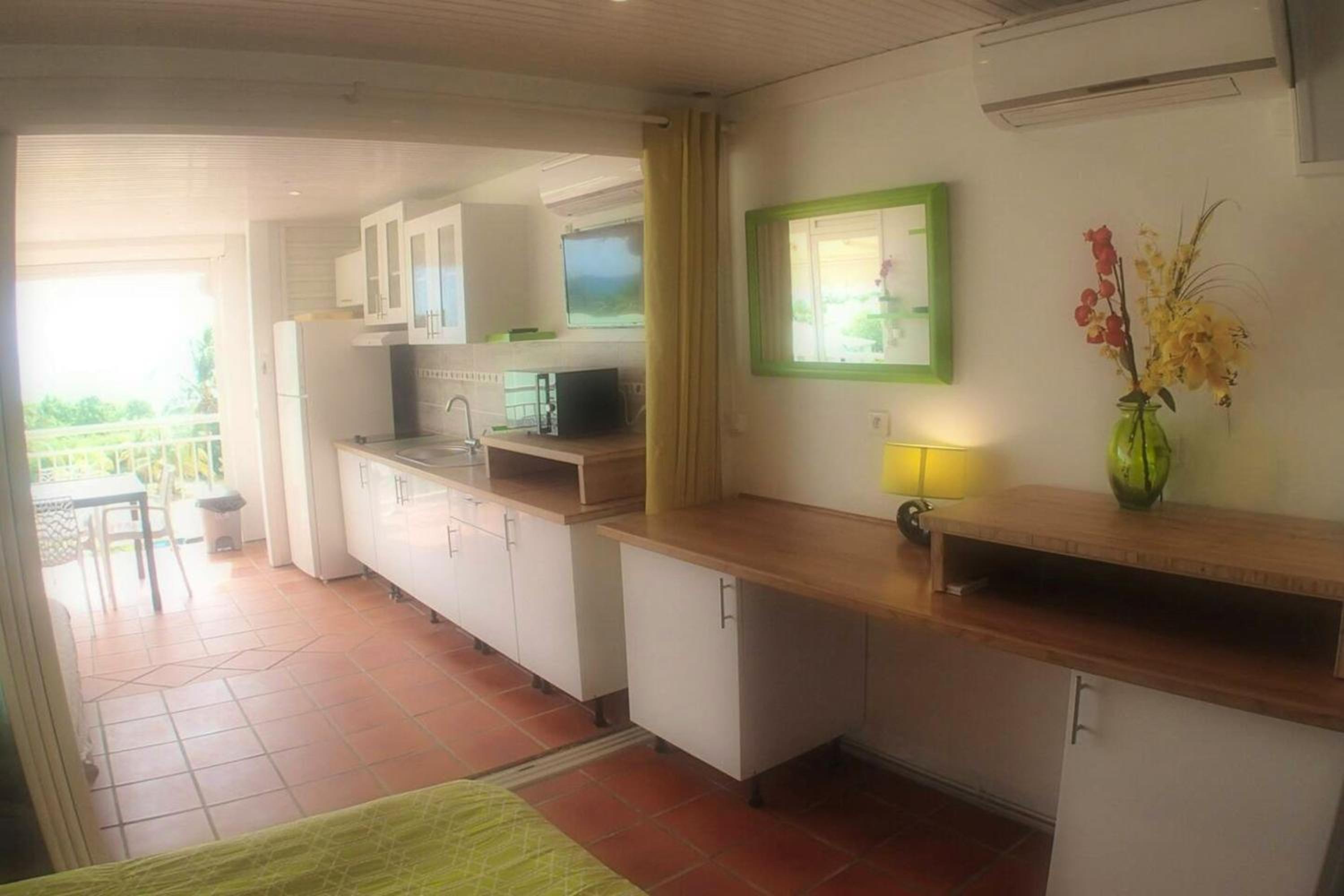 Appartement moderne a Saint Francois 37 m² Piscine partagee view 2