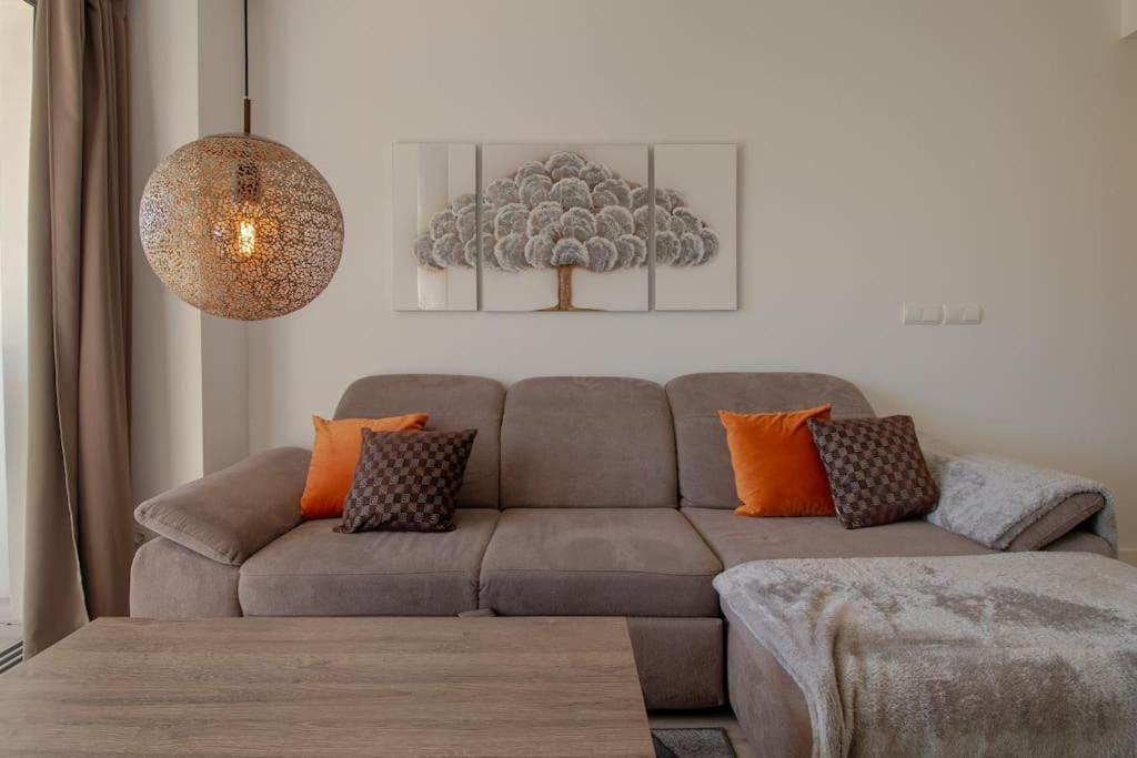 Stylish Central Apartment & Panoramic Views Mijas