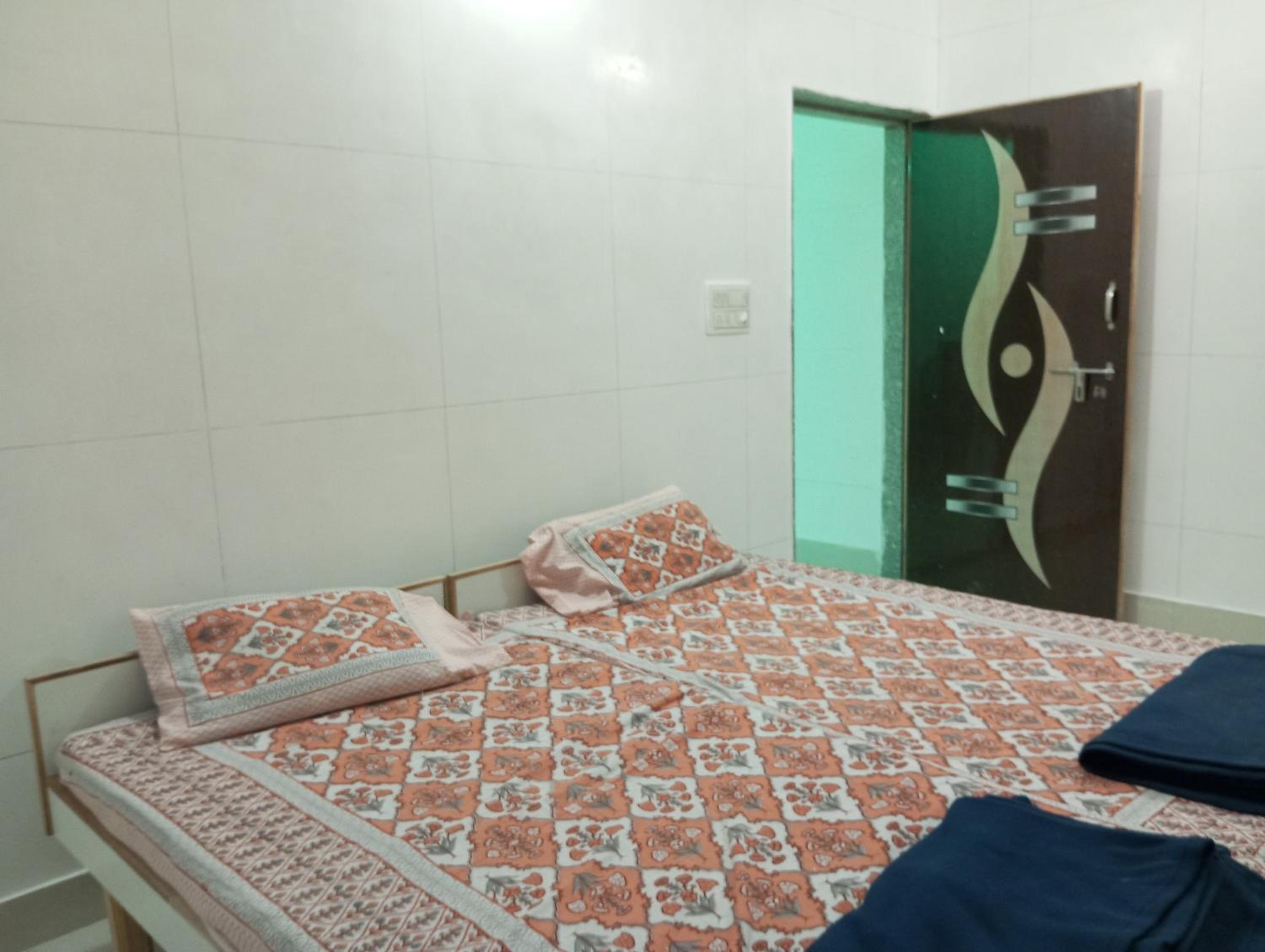 DWARKA BUNGALOW 1 Only Family view 5
